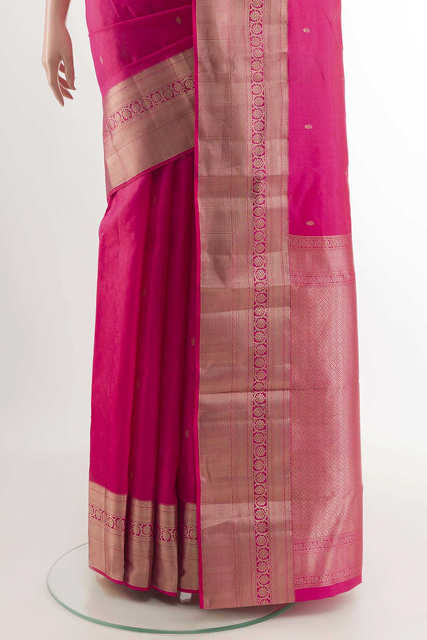pleats pallu