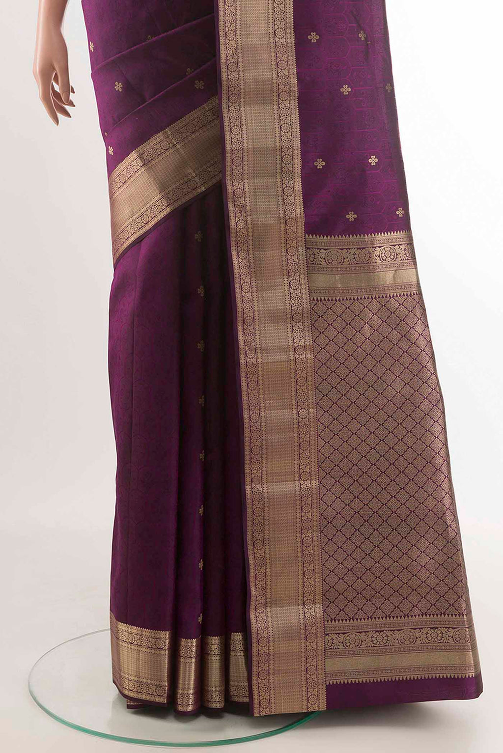 pleats pallu