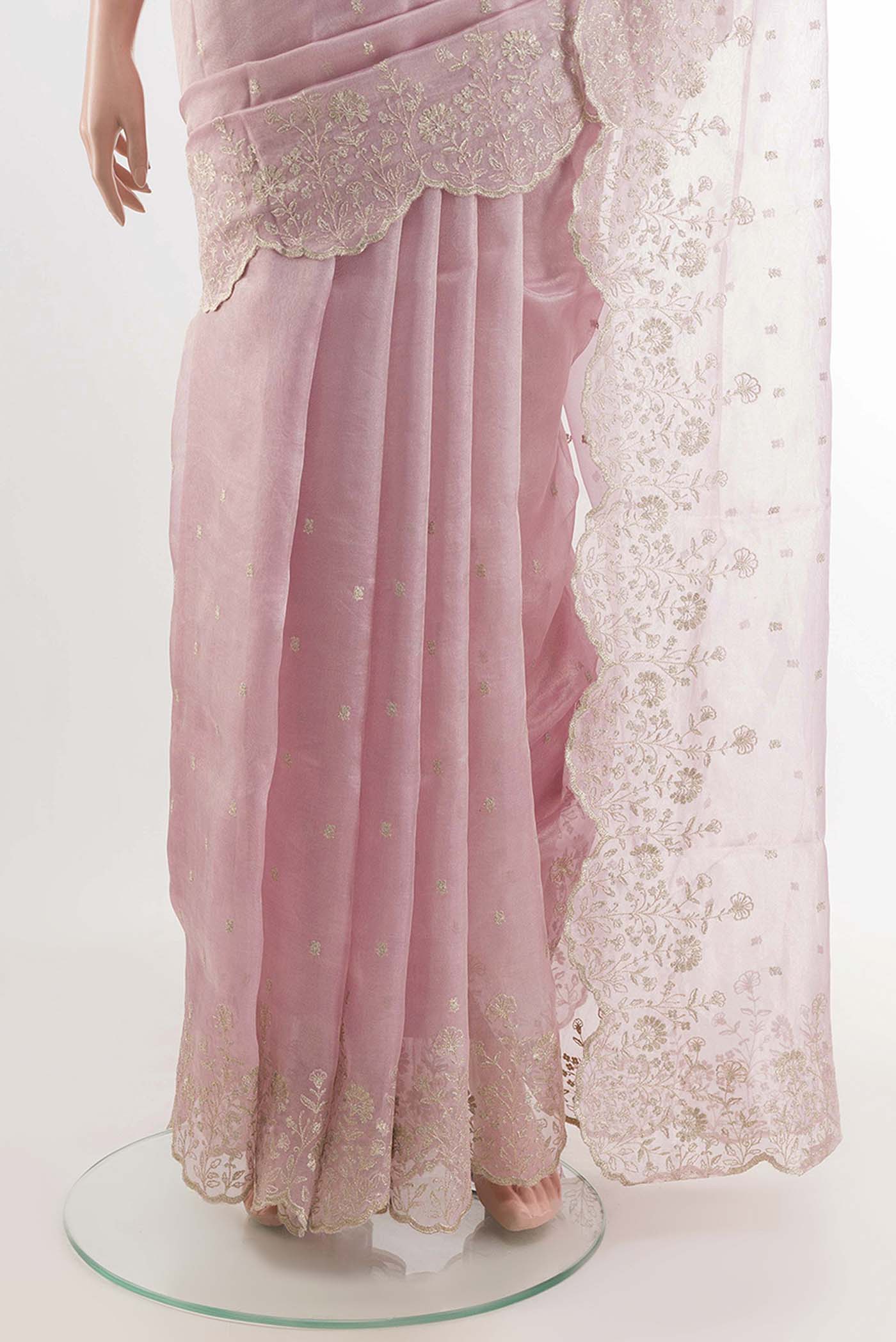 pleats pallu