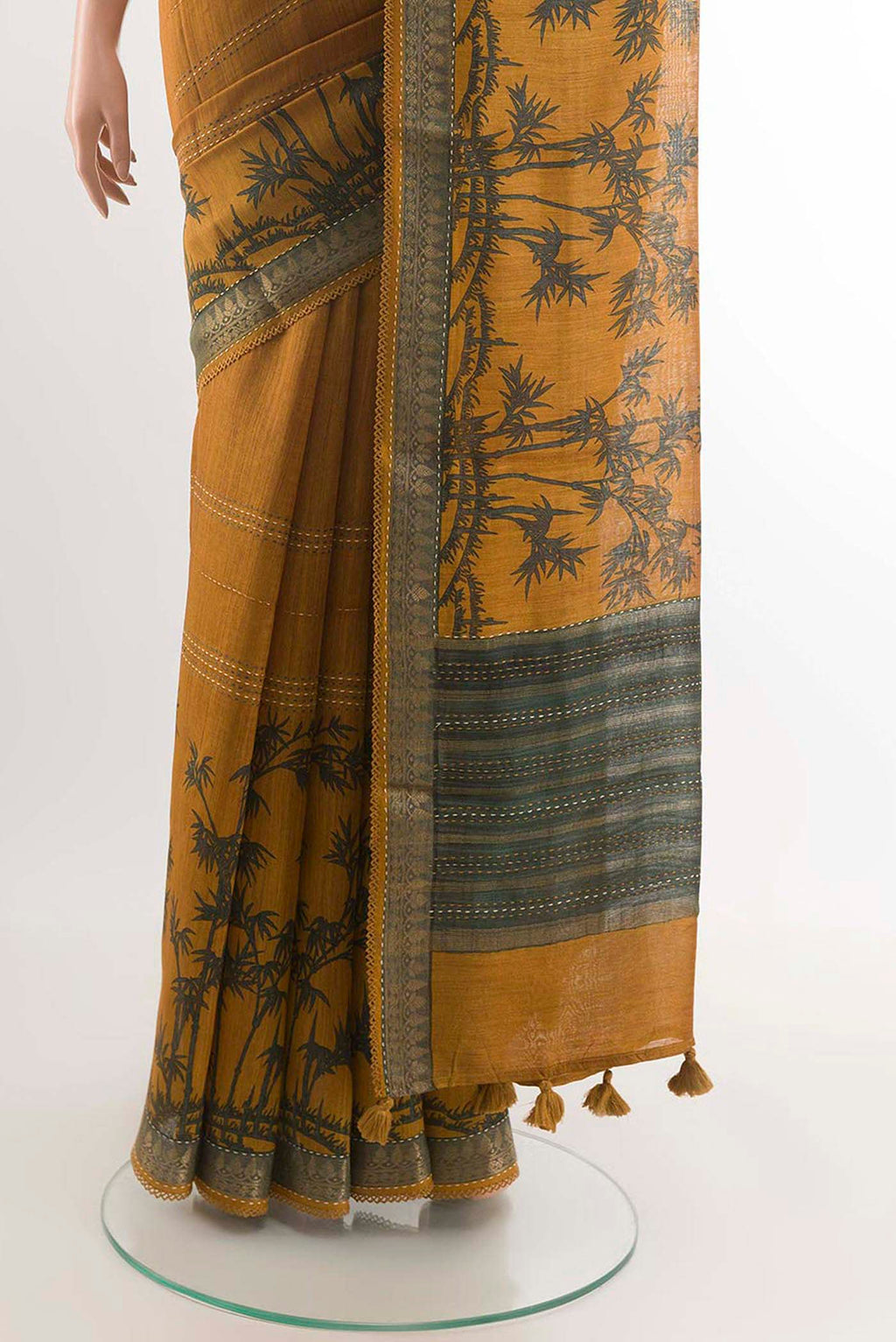pleats pallu