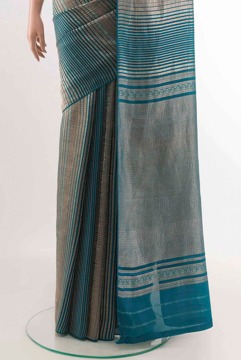 pleats pallu