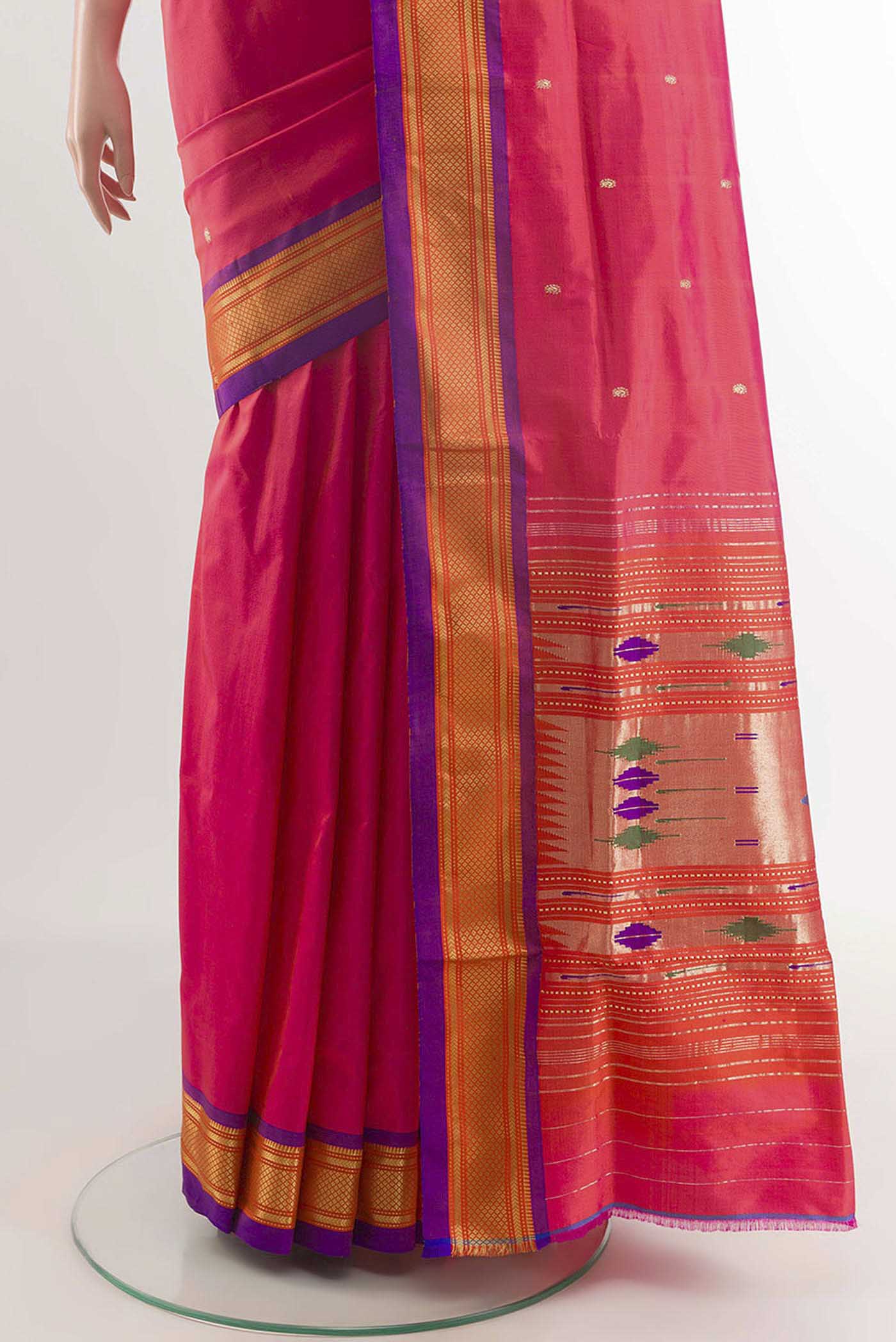 pleats pallu