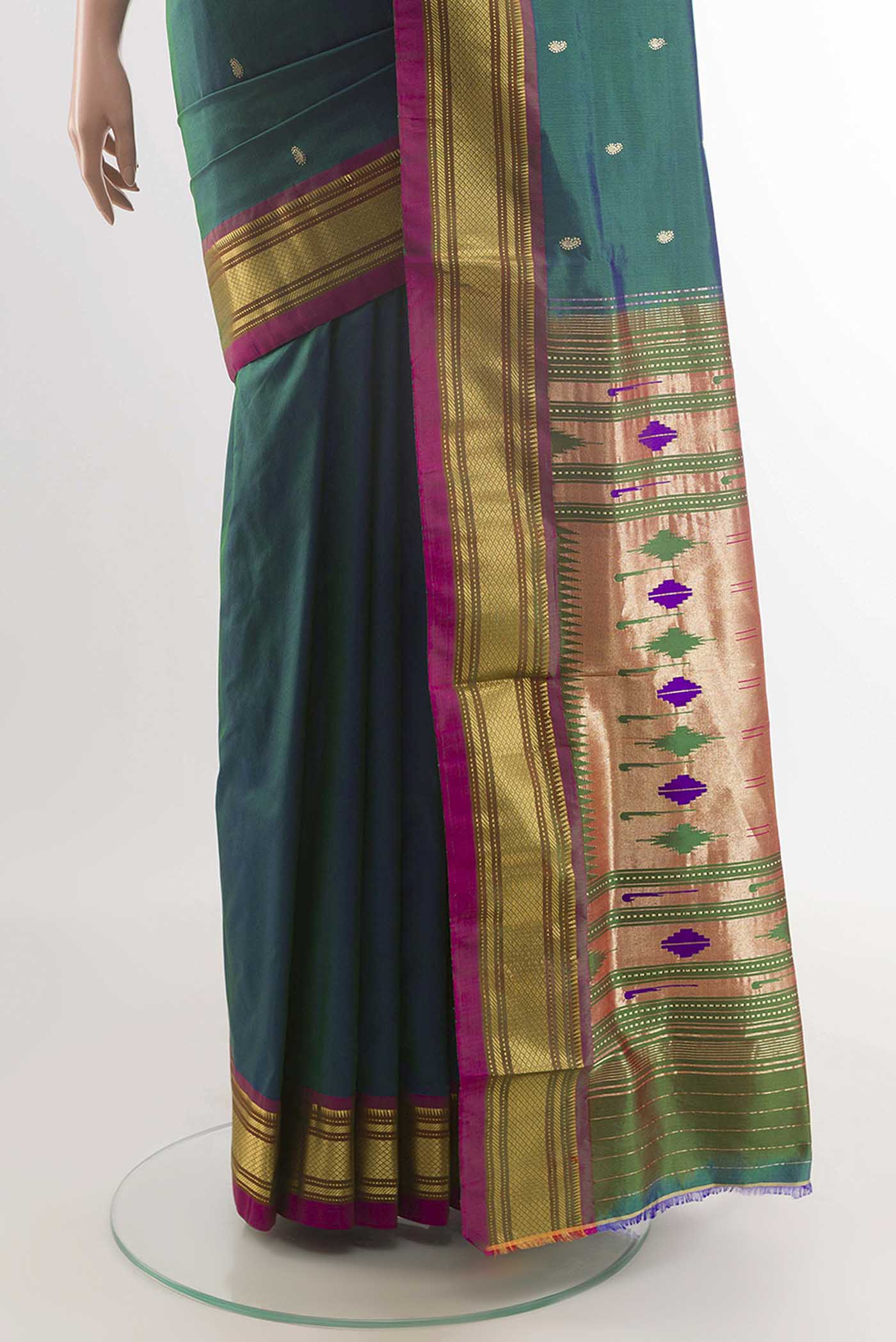 pleats pallu