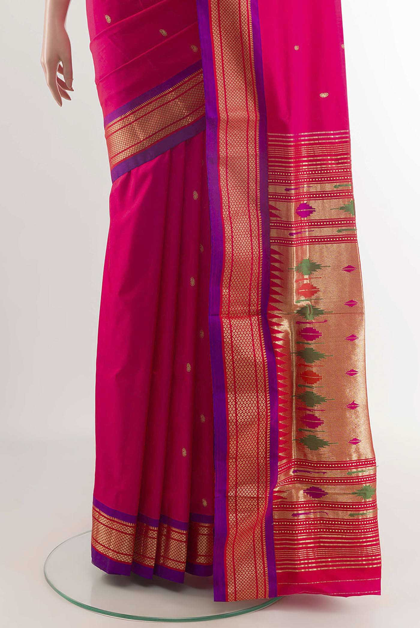 pleats pallu