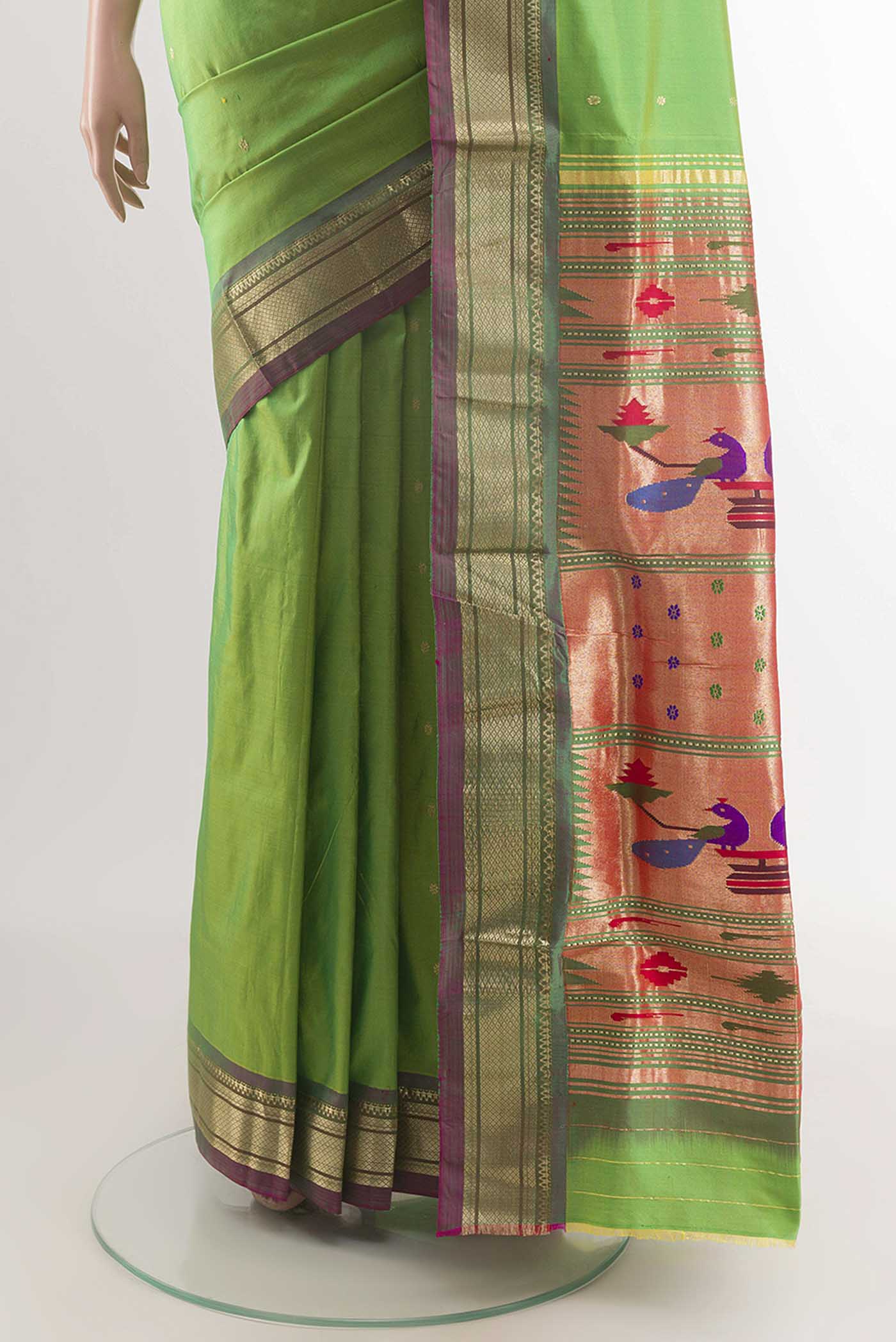 pleats pallu