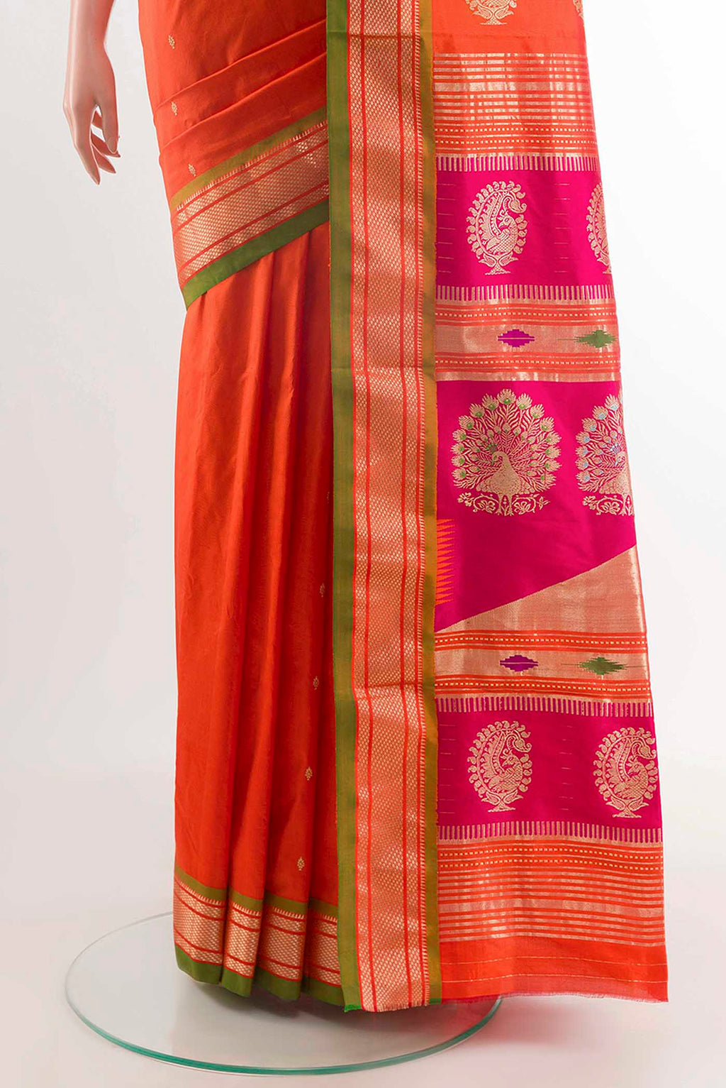 pleats pallu