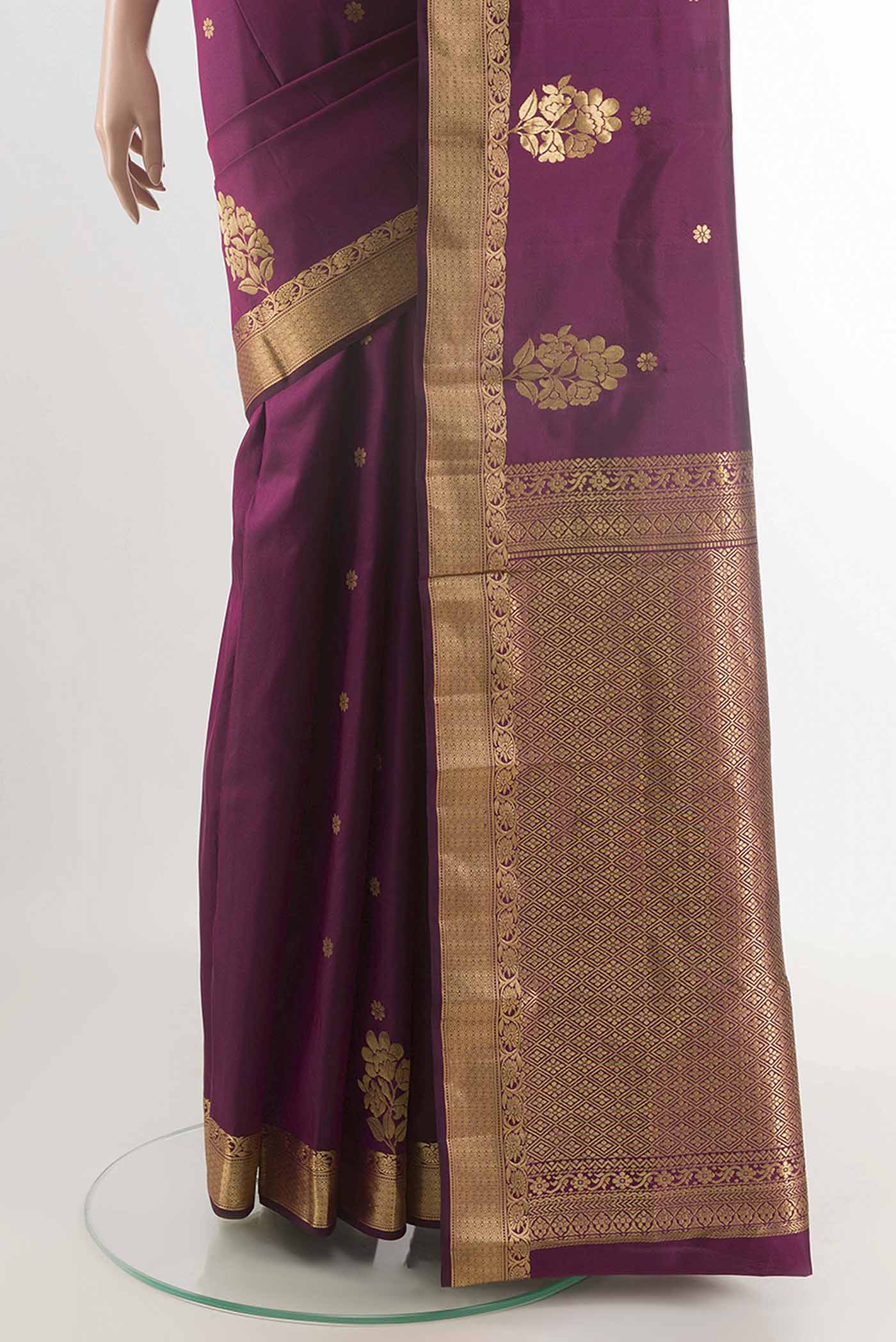 pleats pallu