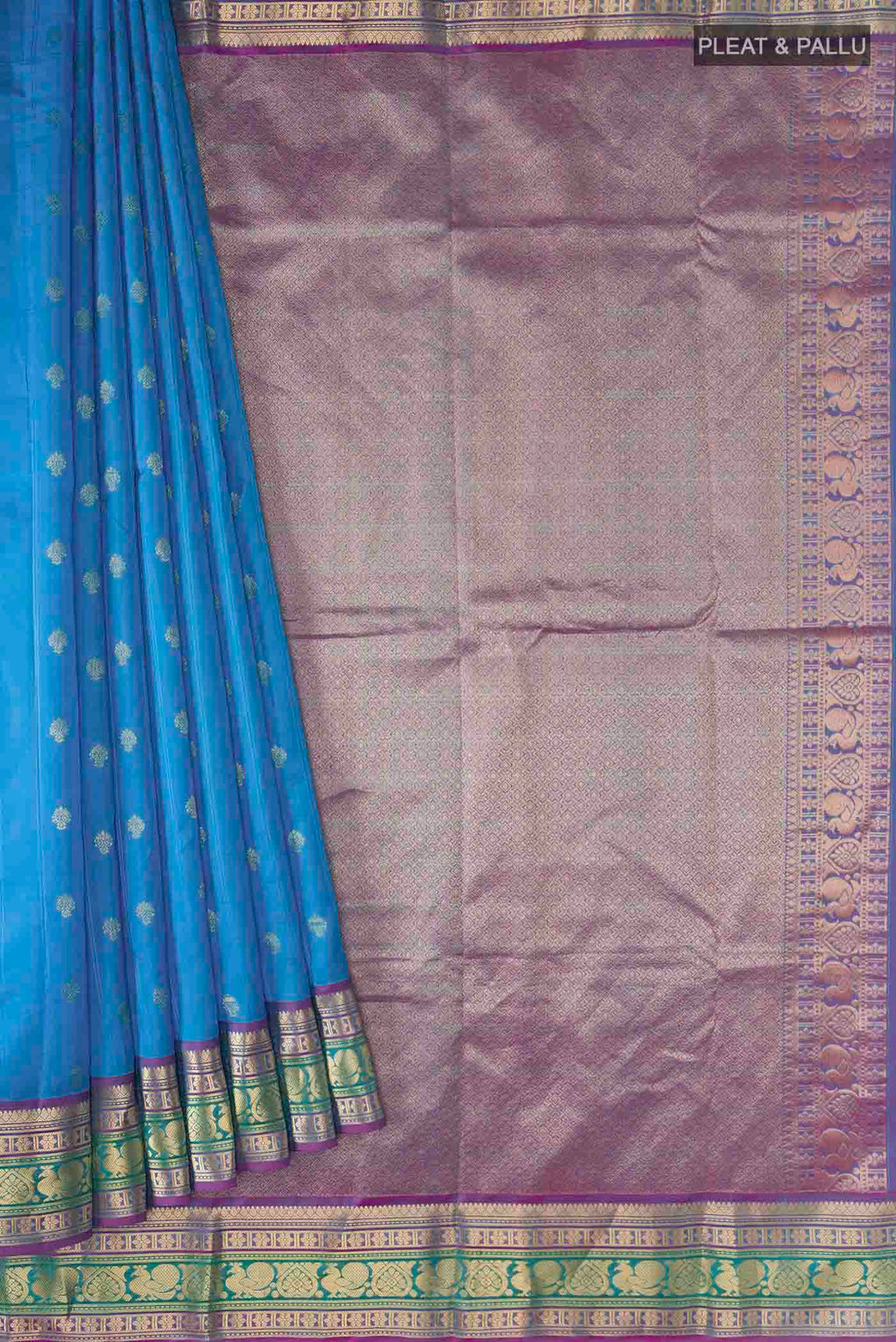 pleats pallu