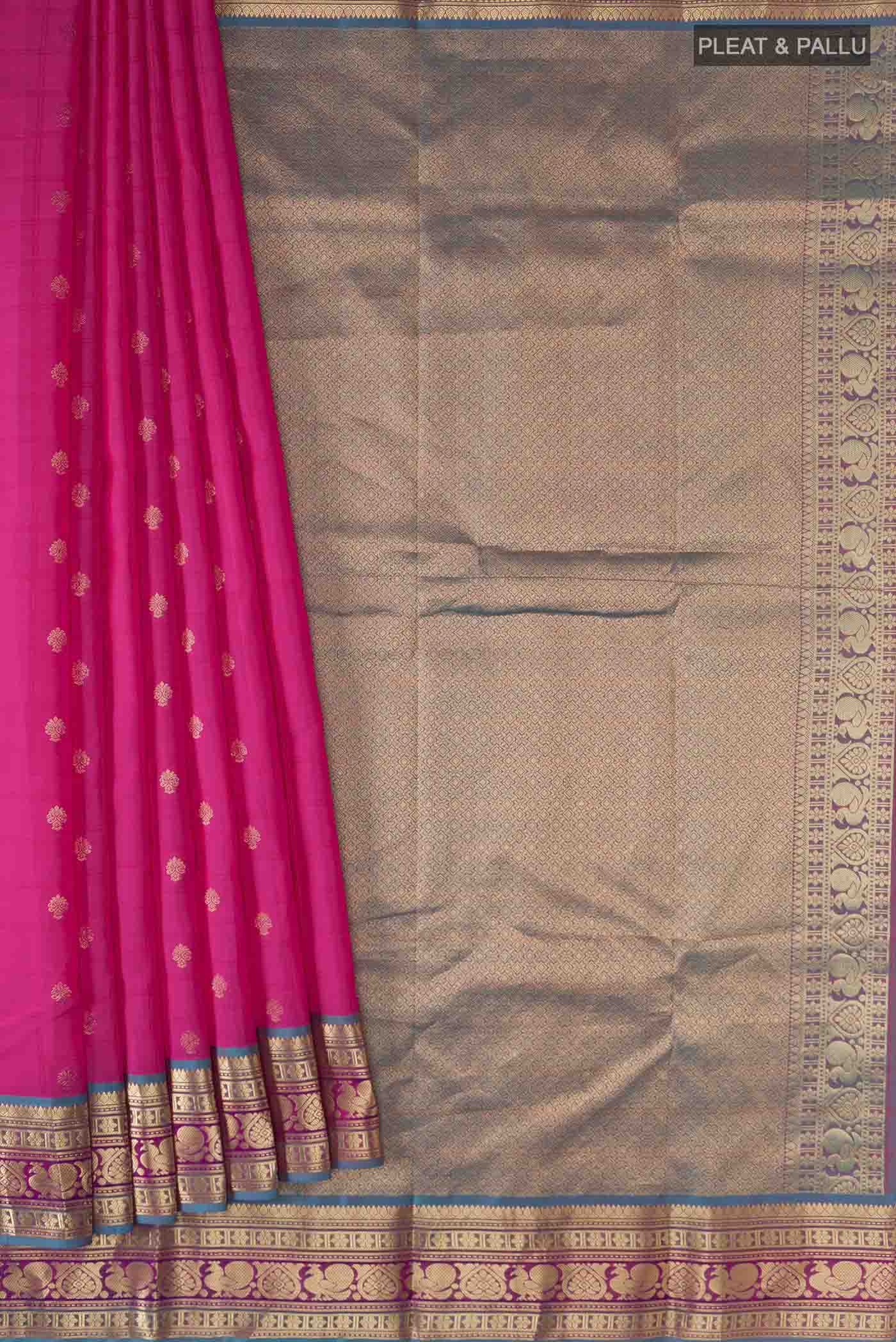 pleats pallu