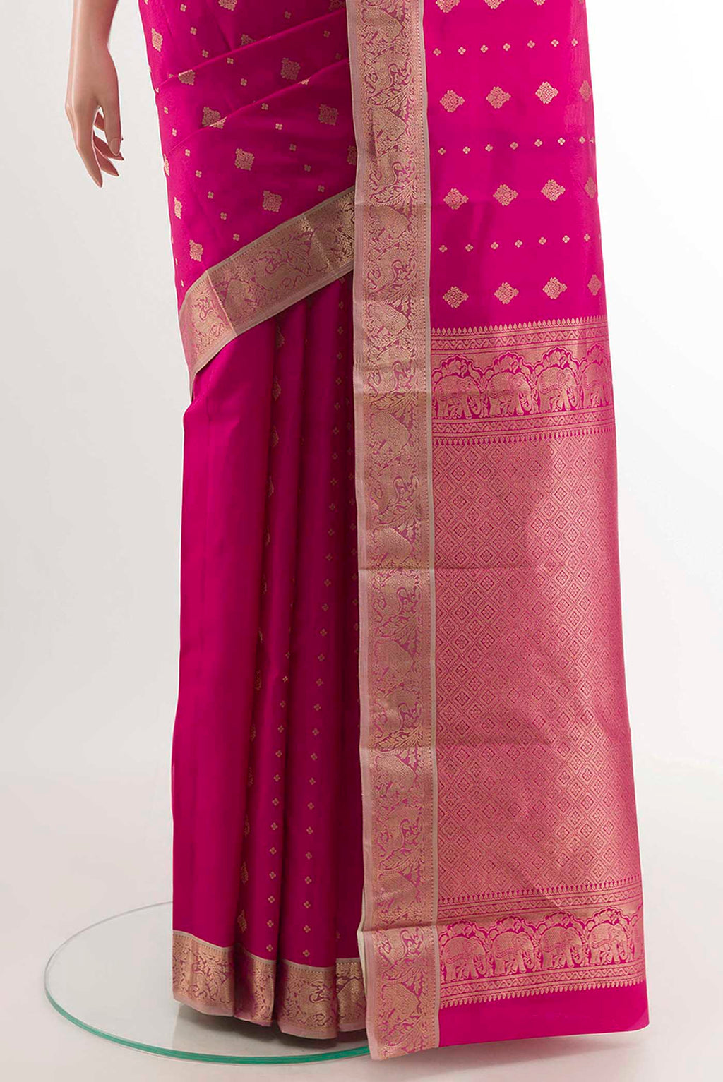 pleats pallu