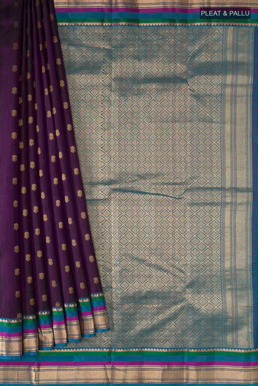 pleats pallu