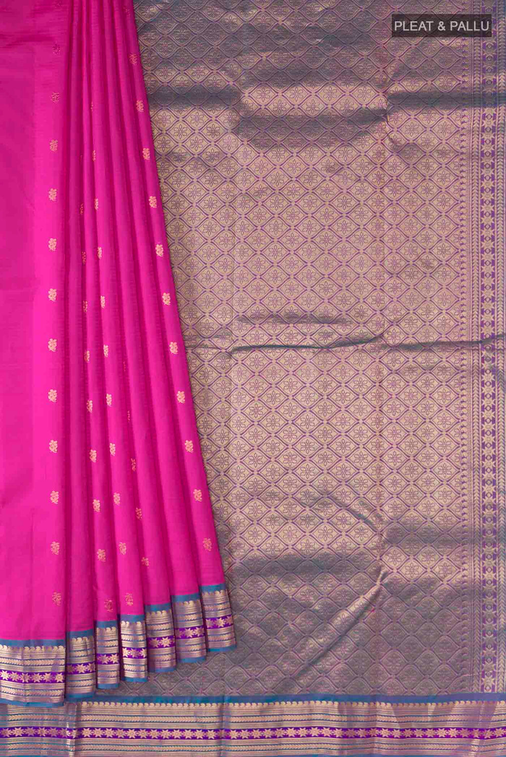 pleats pallu