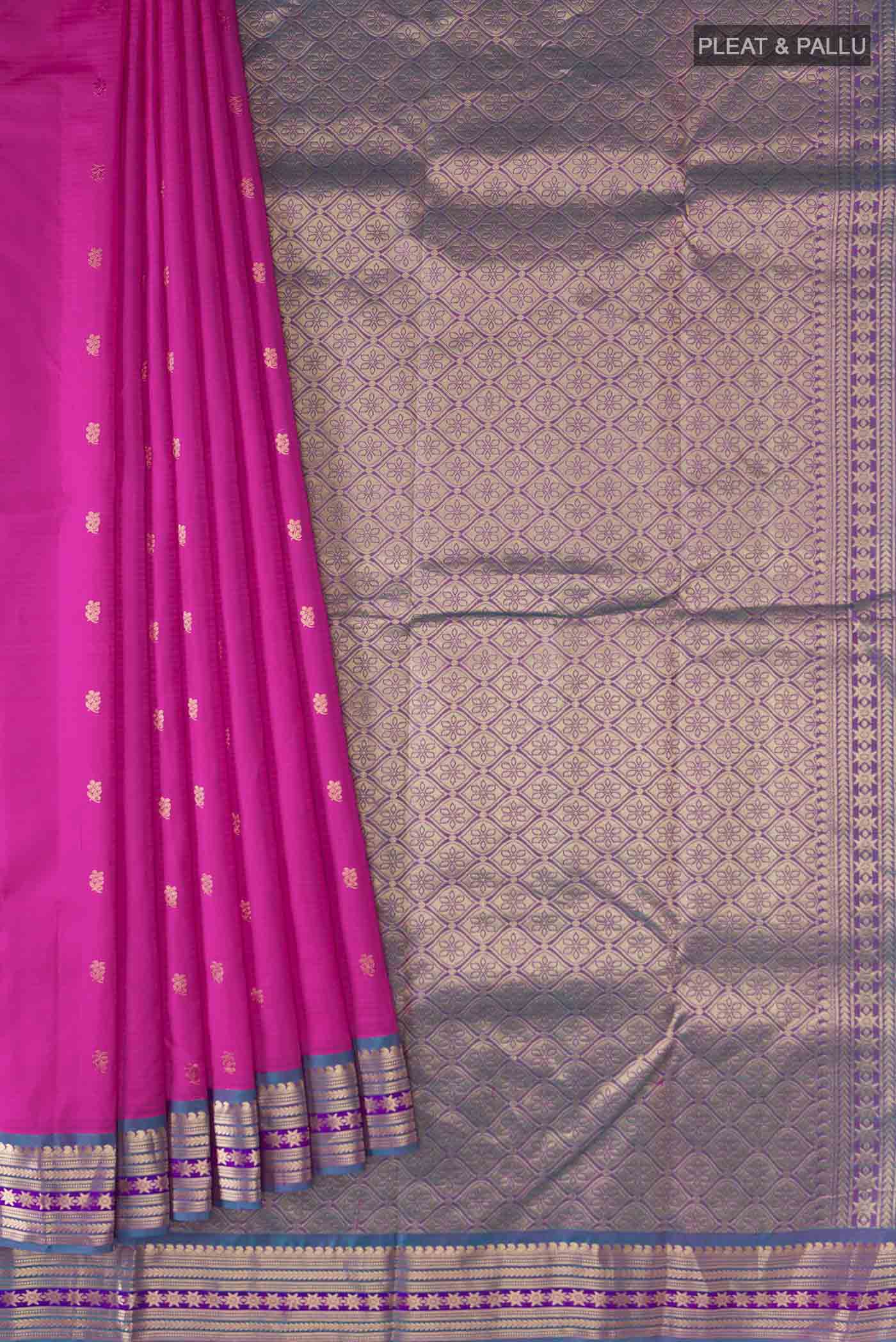 pleats pallu