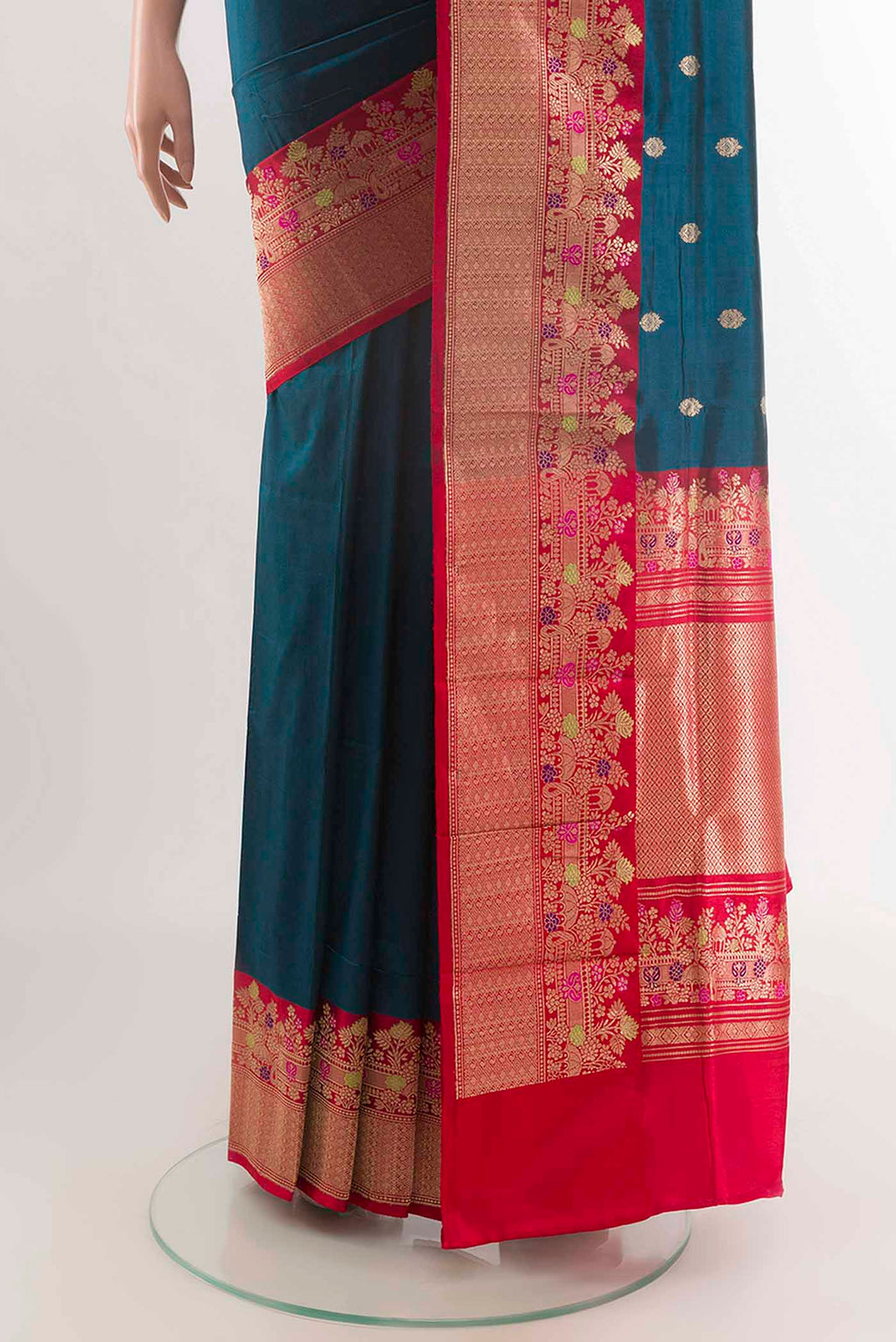 pleats pallu