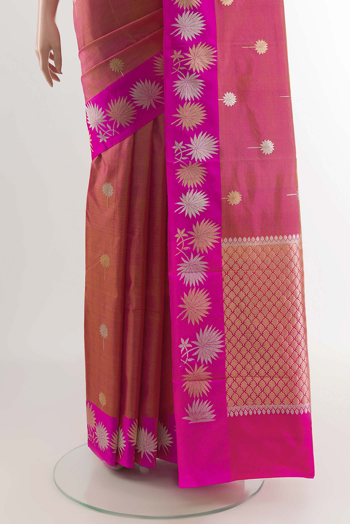 pleats pallu