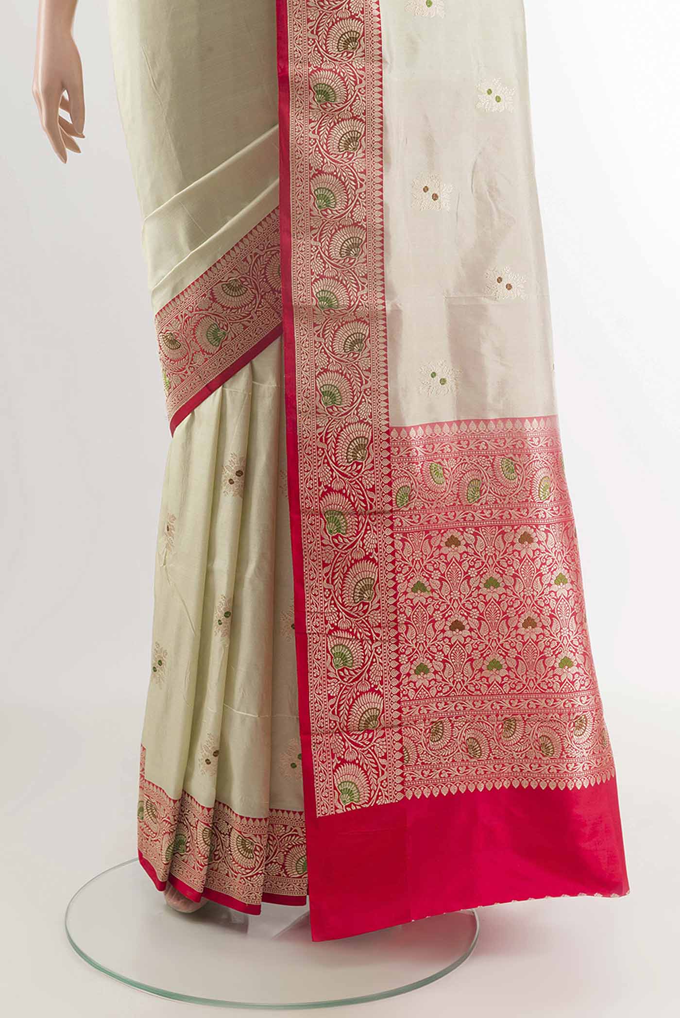 pleats pallu