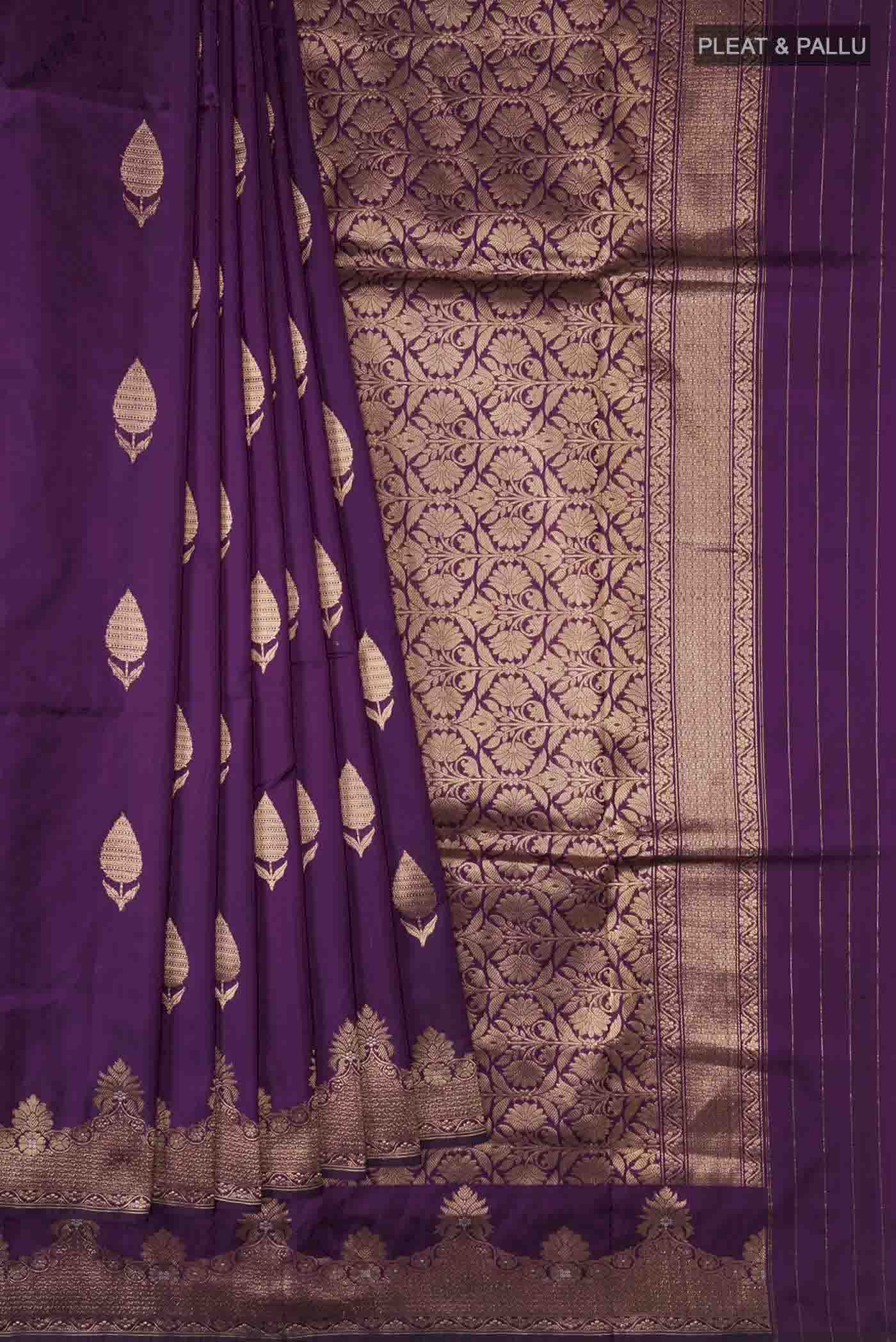 pleats pallu