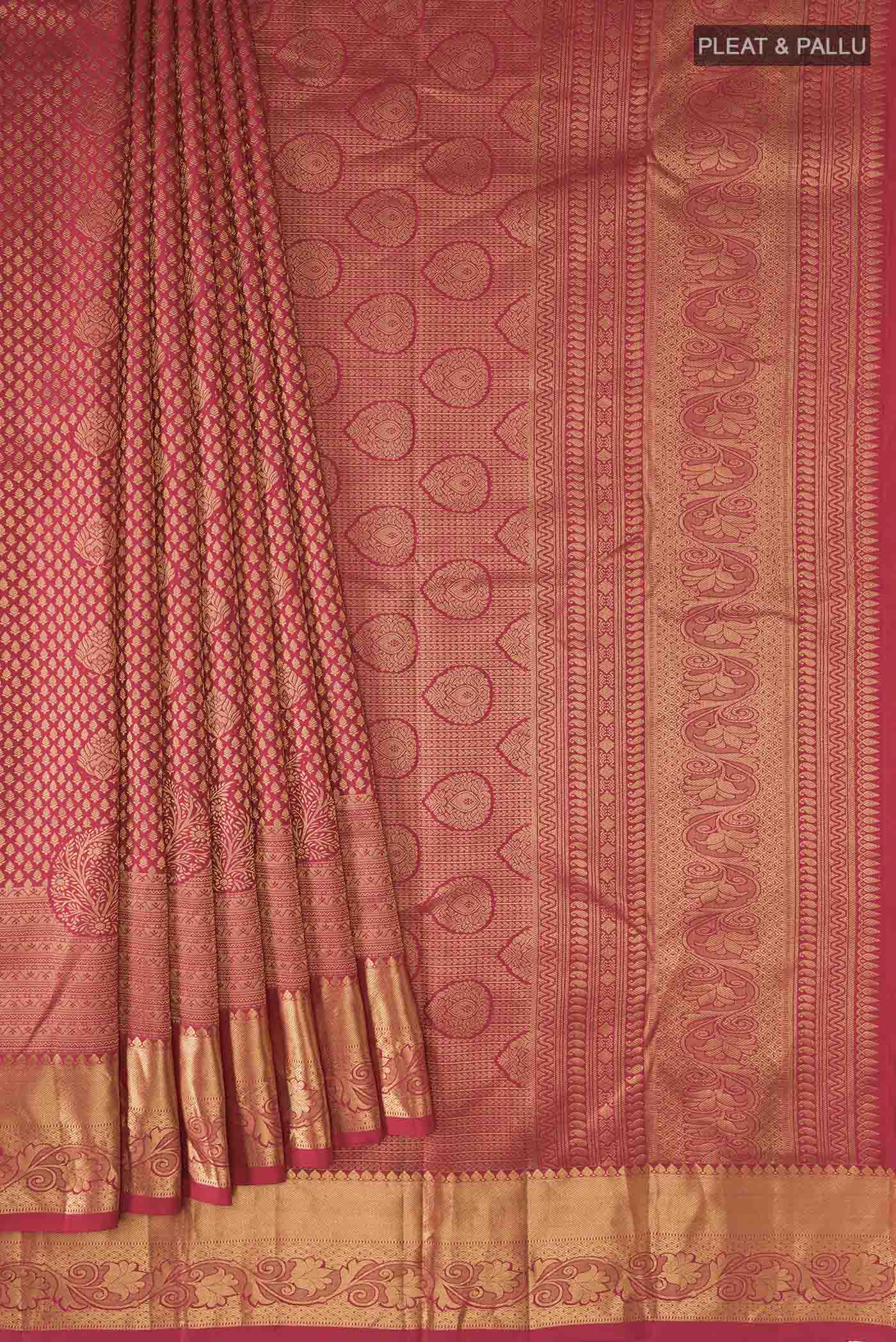 pleats pallu