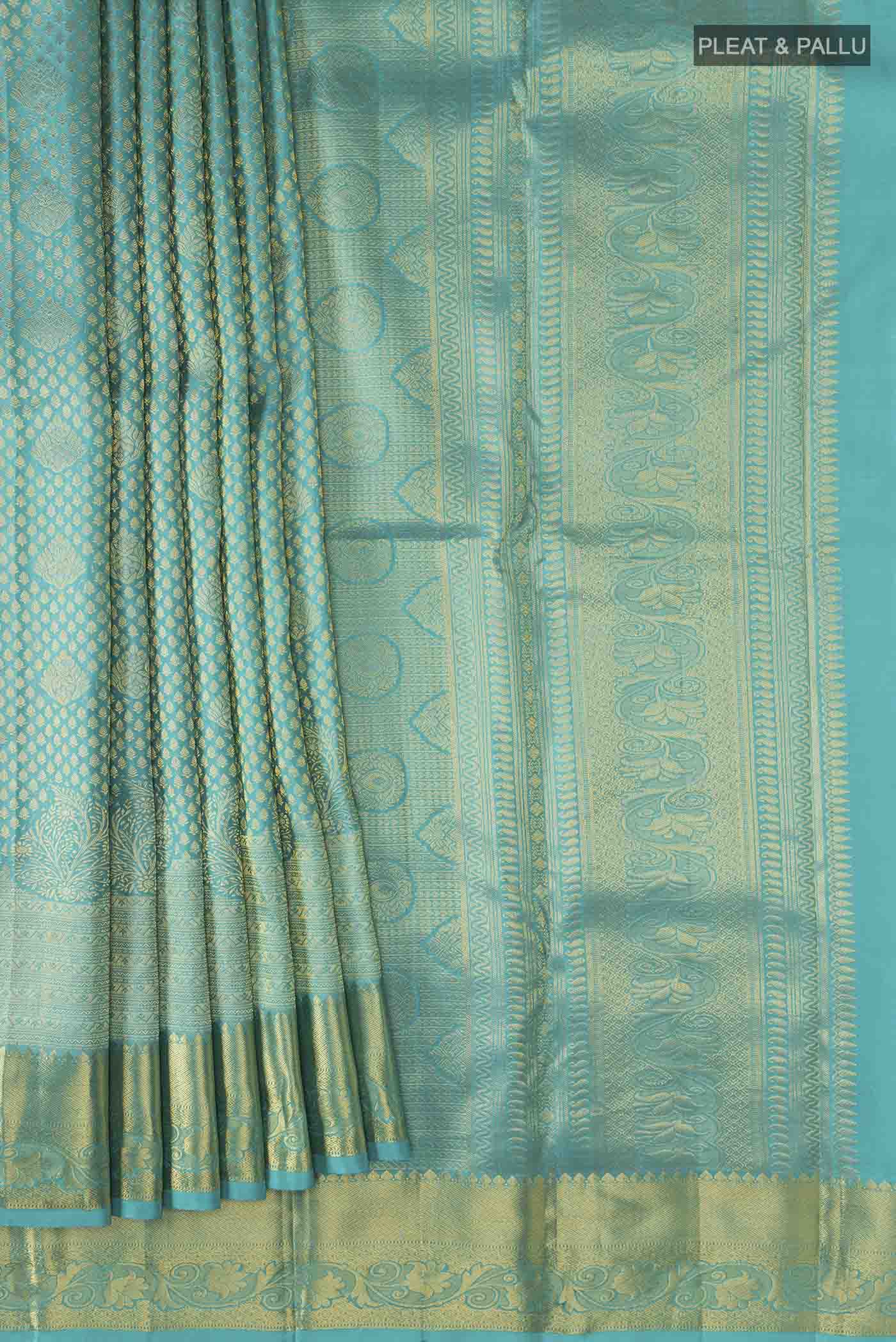 pleats pallu
