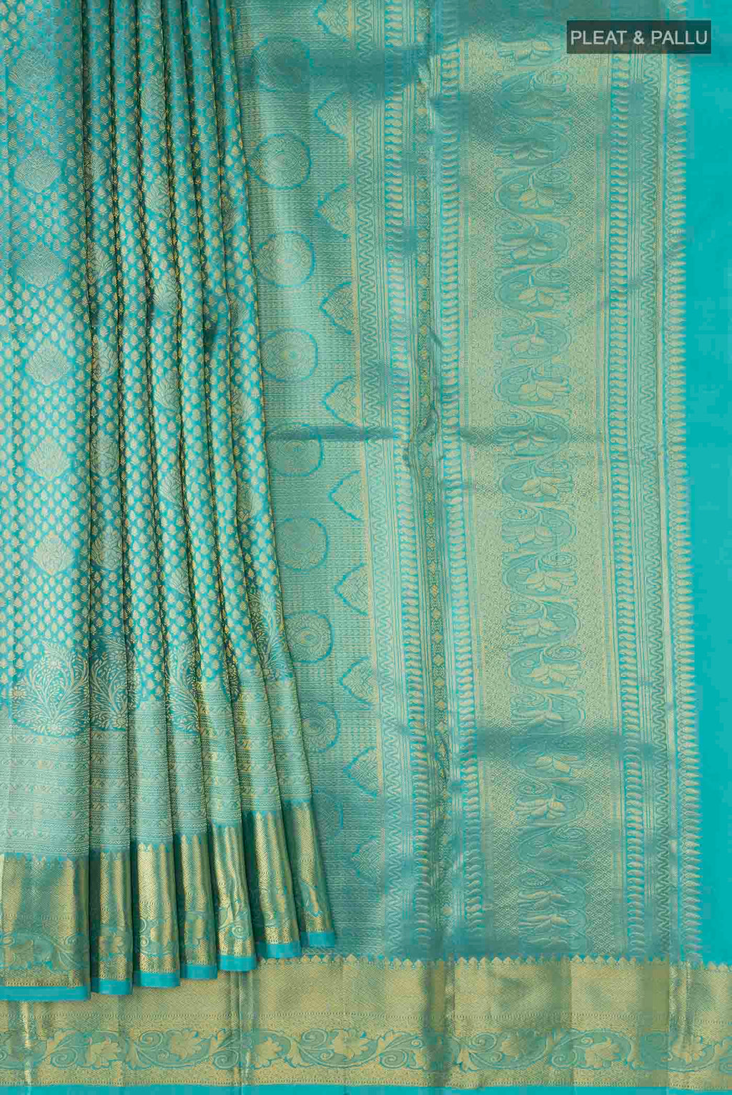 pleats pallu