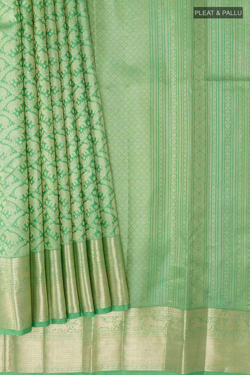 pleats pallu