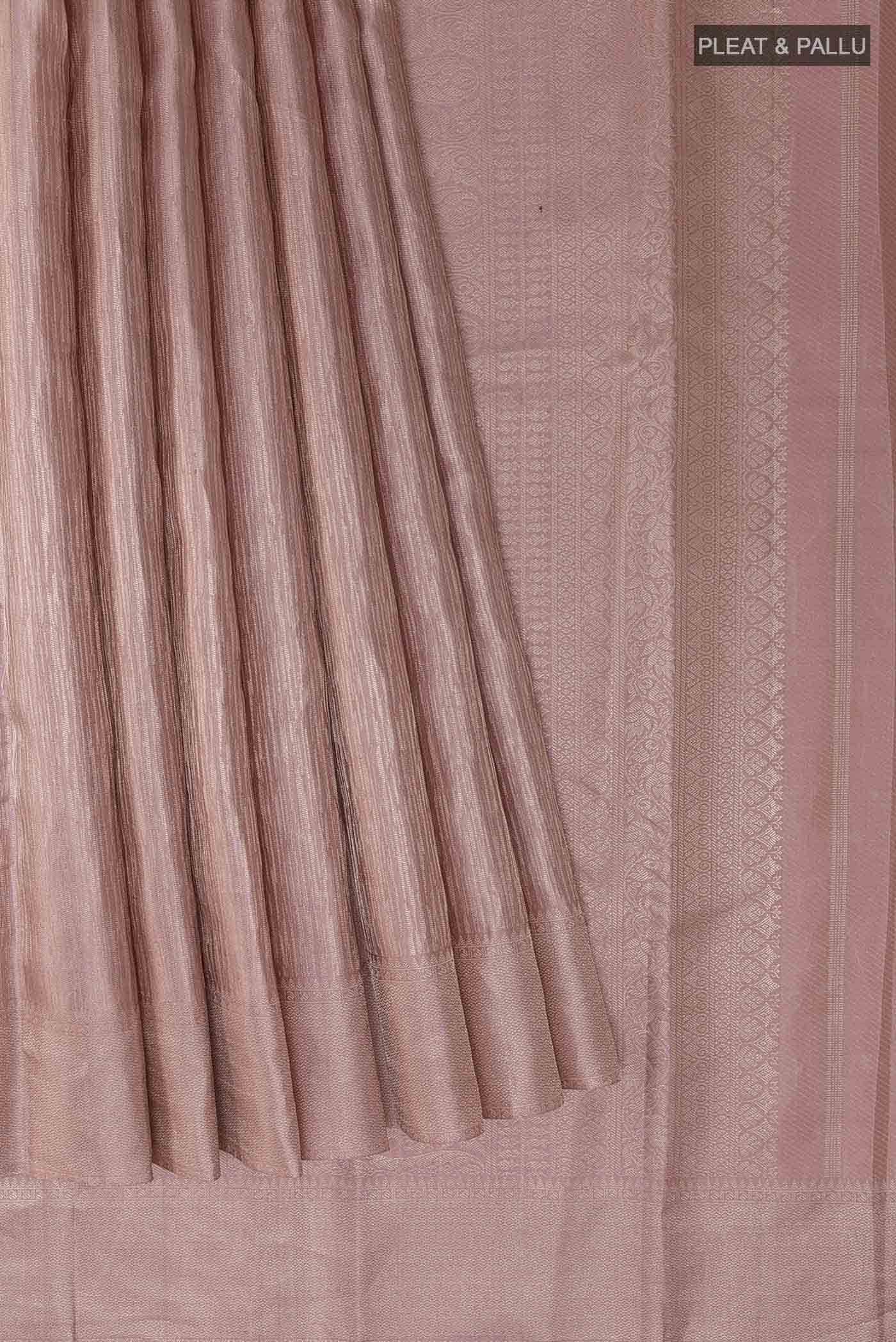 pleats pallu