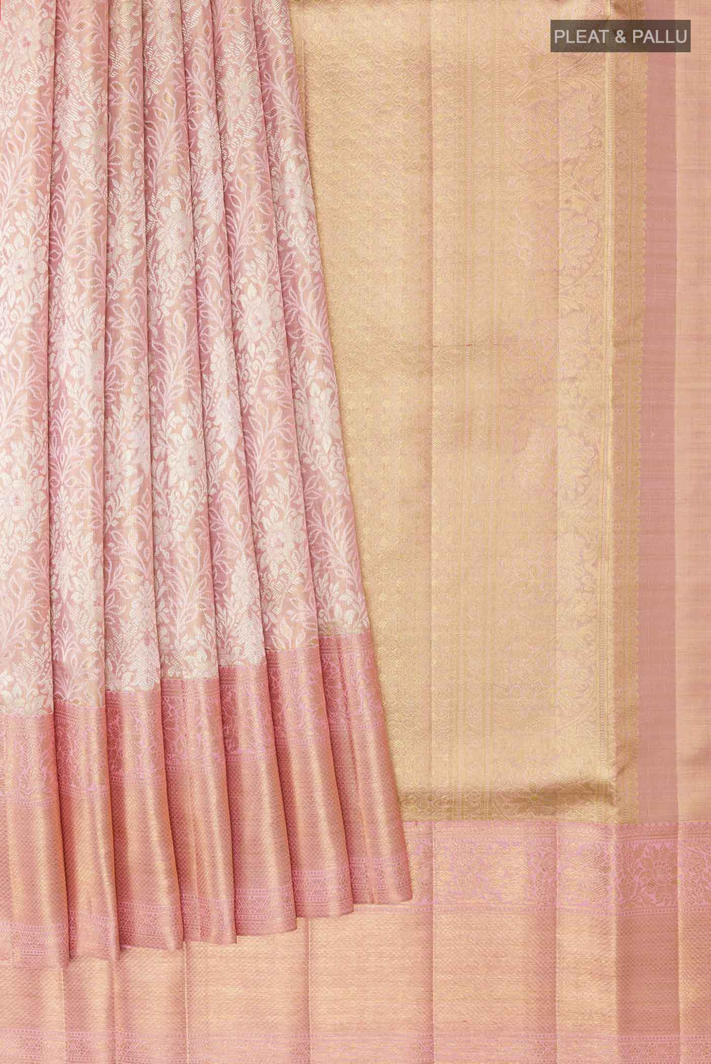 pleats pallu