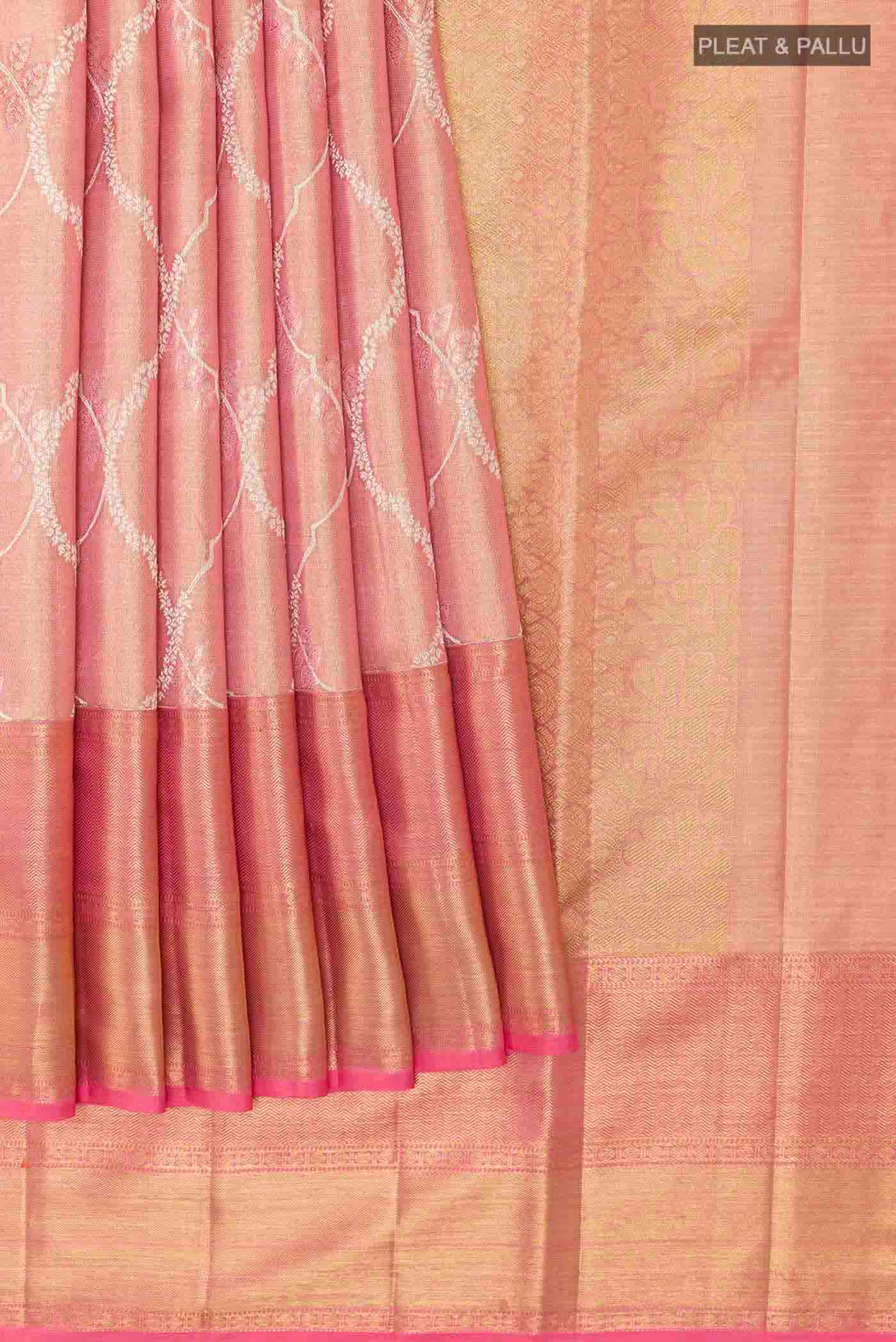 pleats pallu