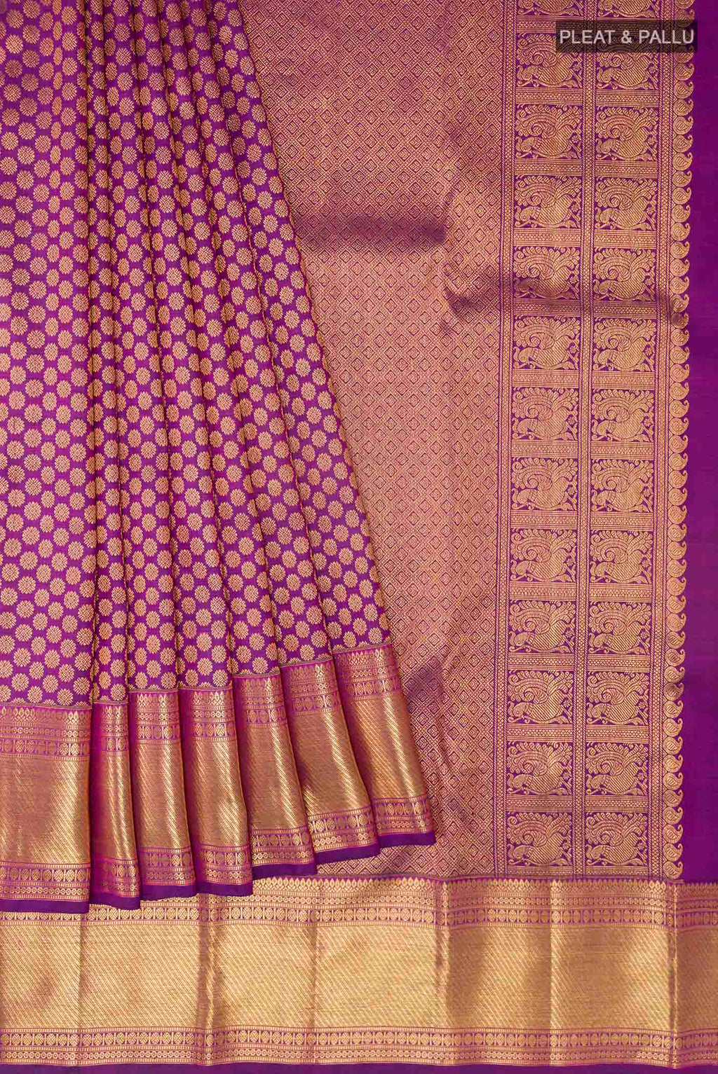 pleats pallu
