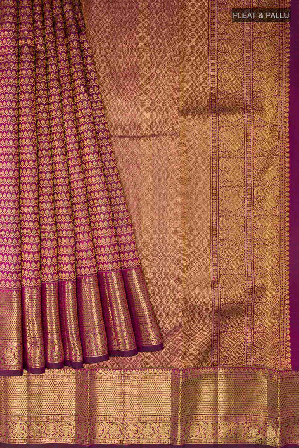 pleats pallu