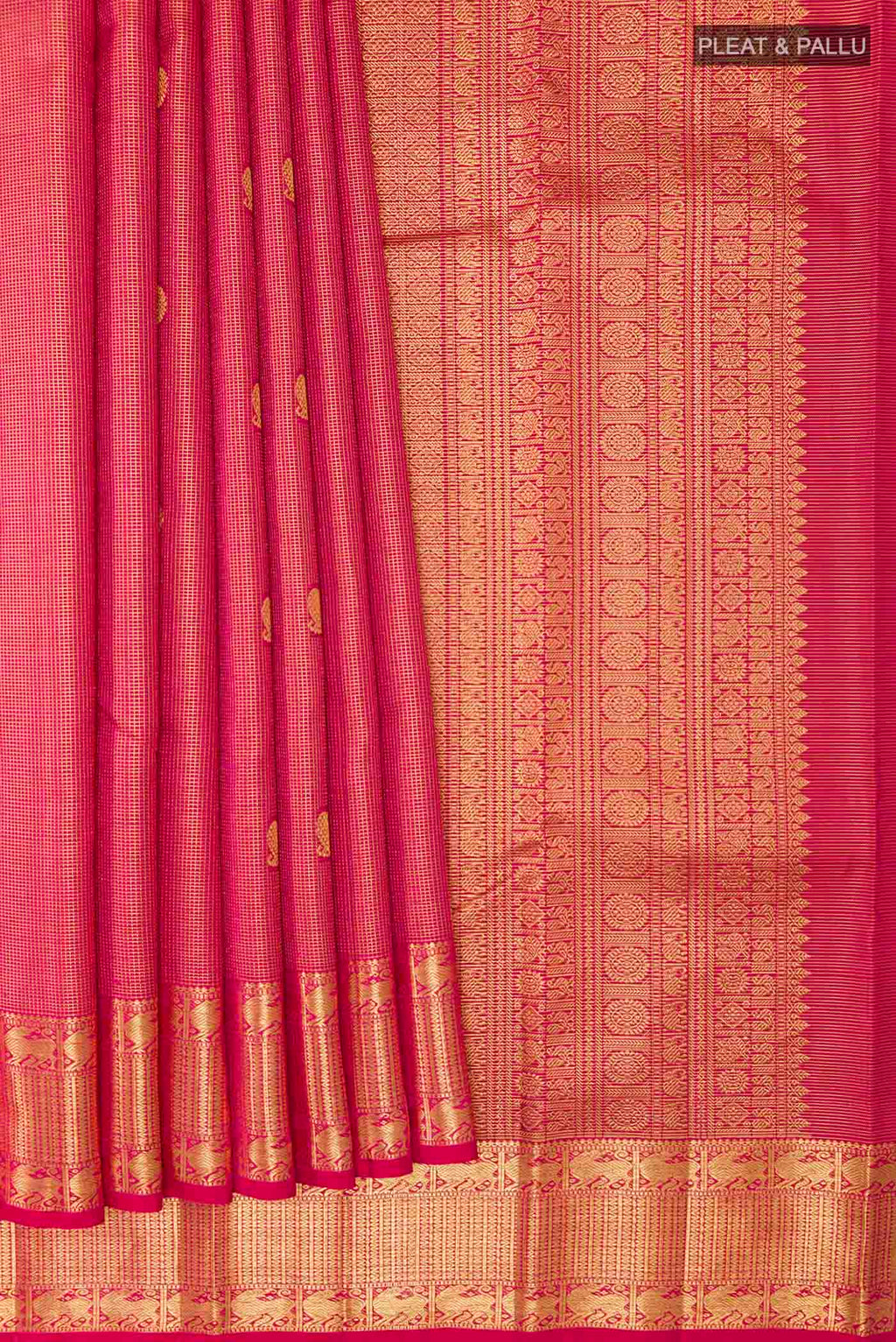 pleats pallu