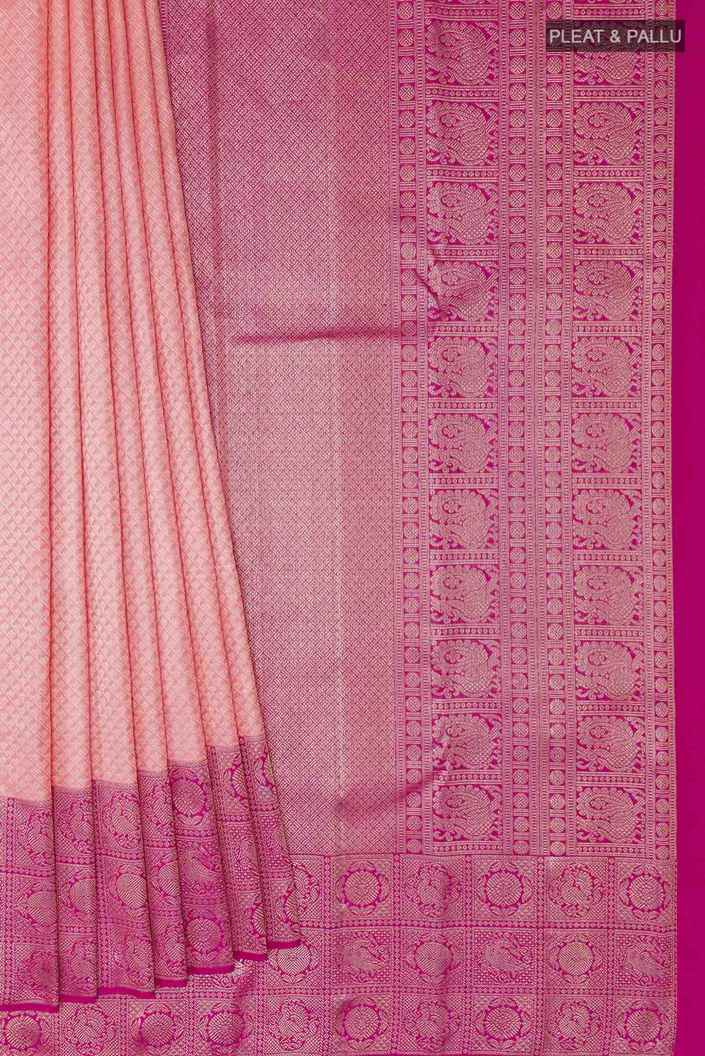pleats pallu