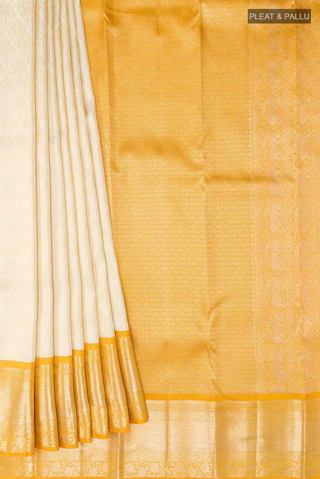 pleats pallu