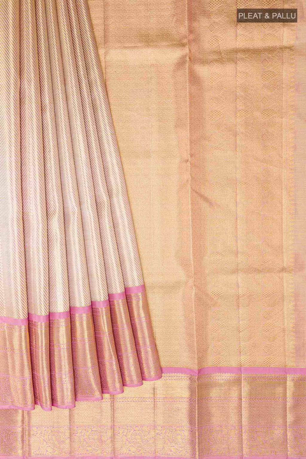 pleats pallu