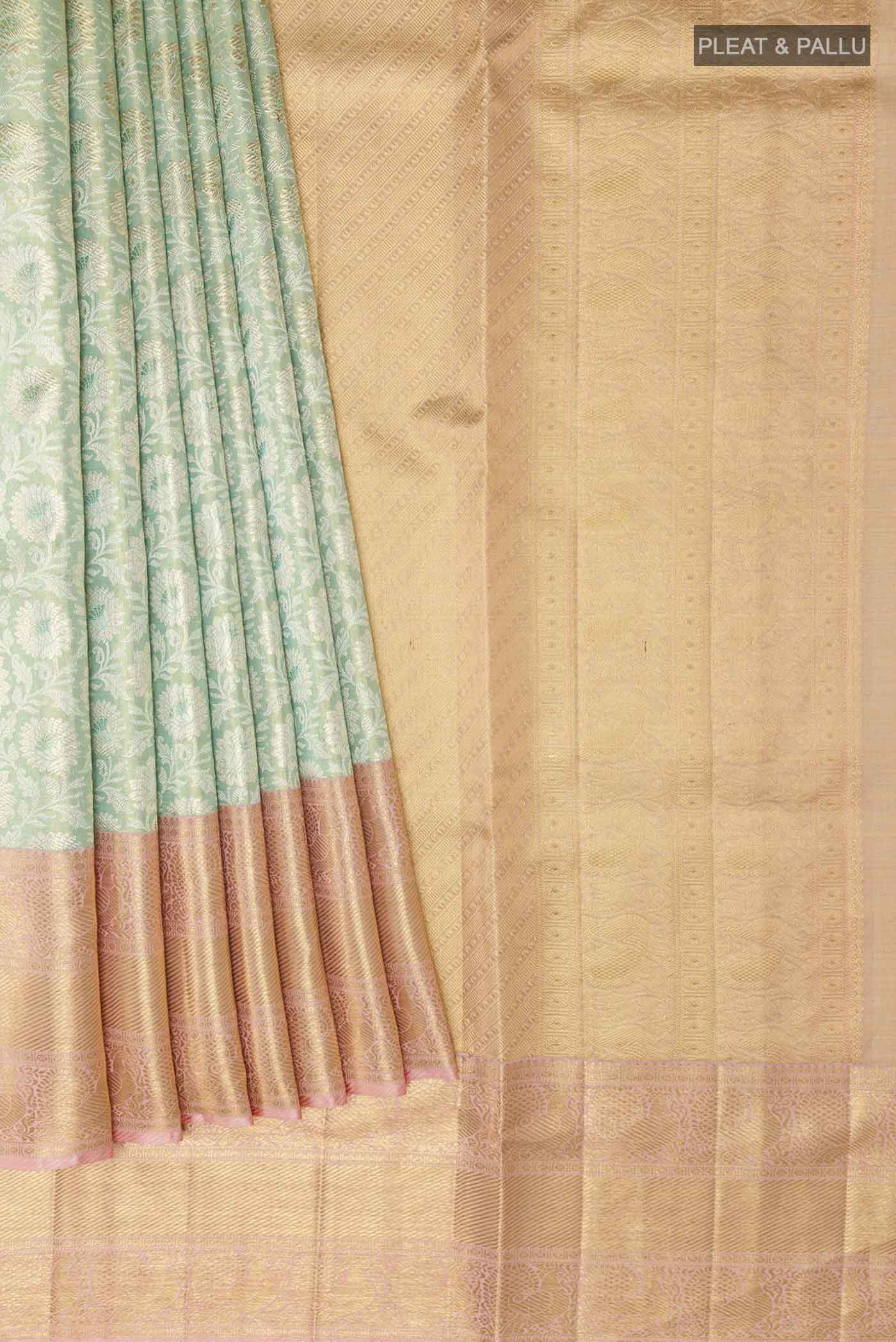 pleats pallu