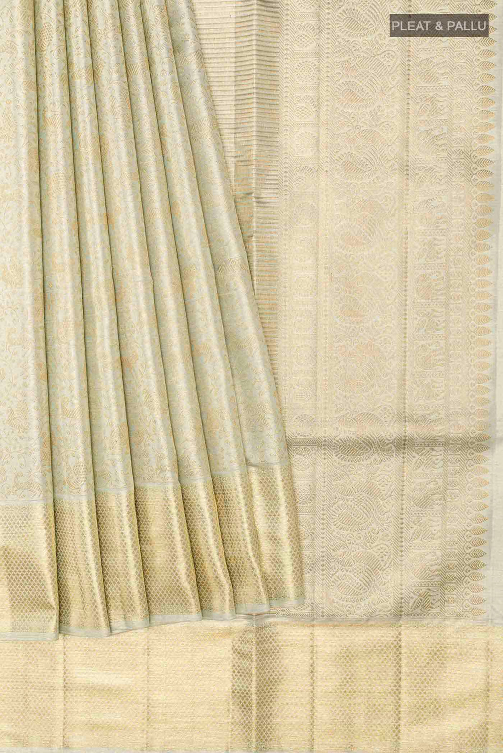 pleats pallu