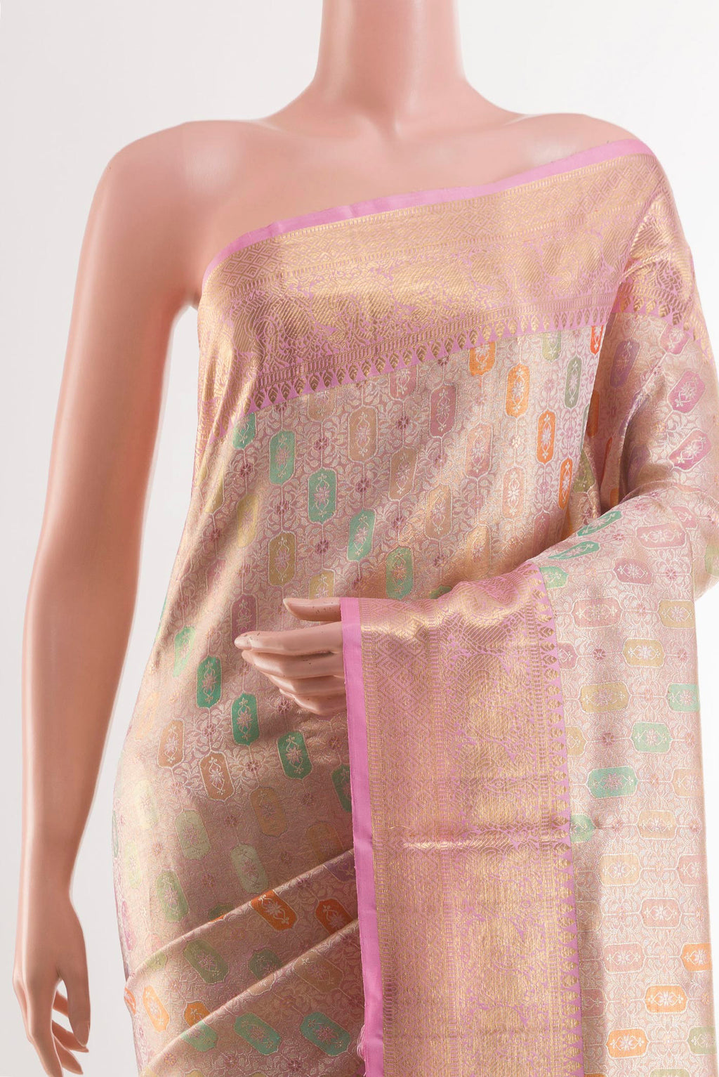 Border image of Rose Gold Kanjivaram Tissue Silk Saree with Zari Brocade on the body and Zari Border. 