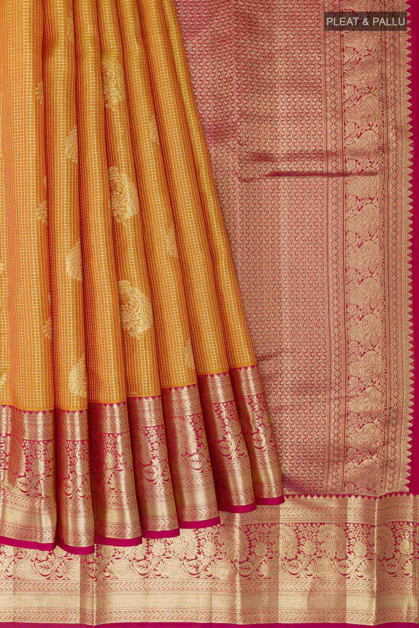pleats pallu