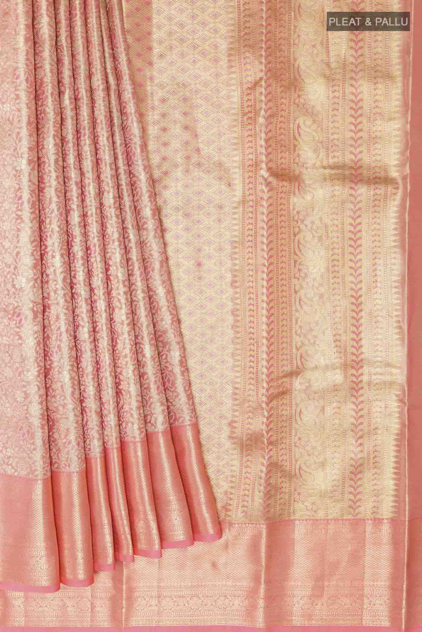 pleats pallu