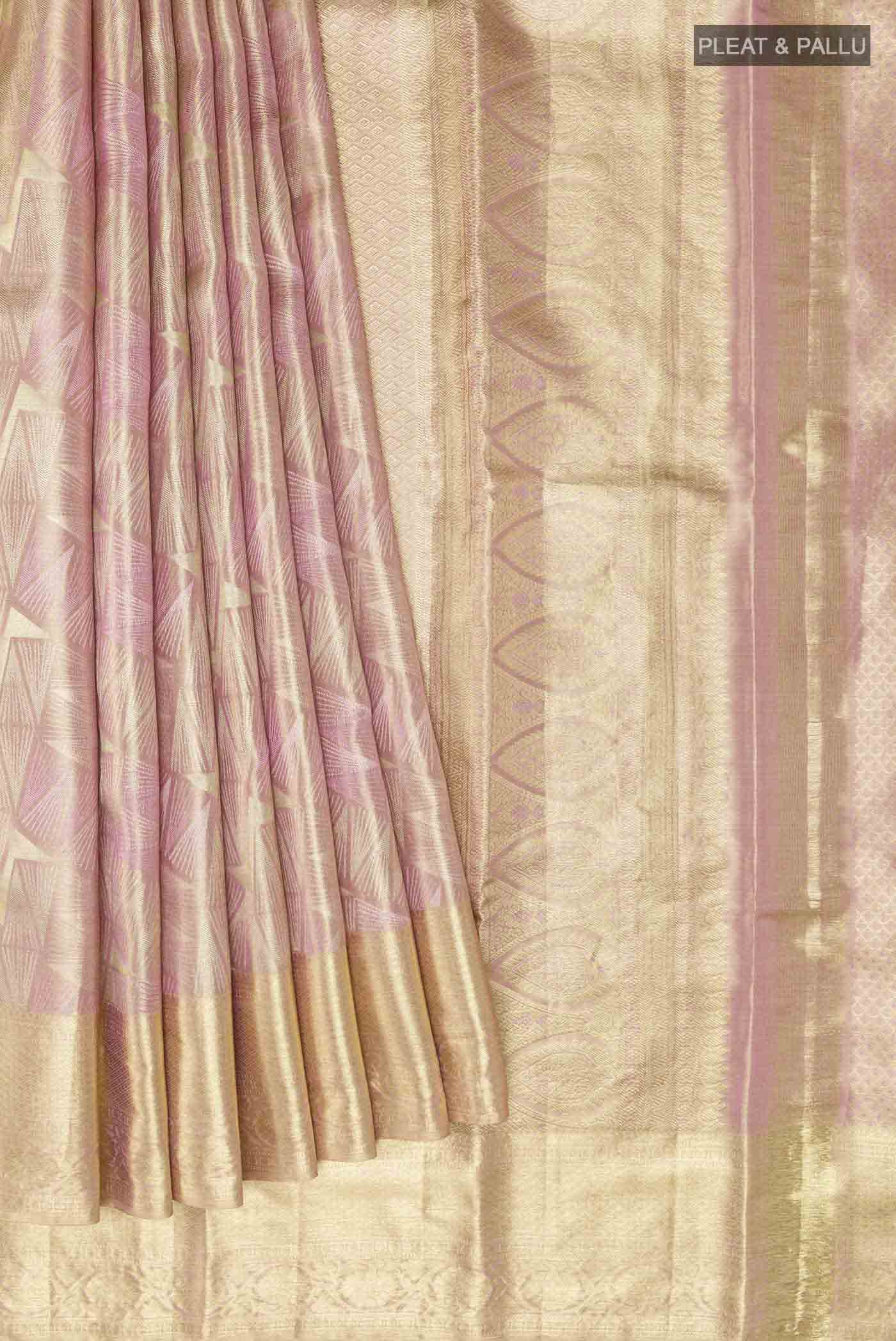 pleats pallu