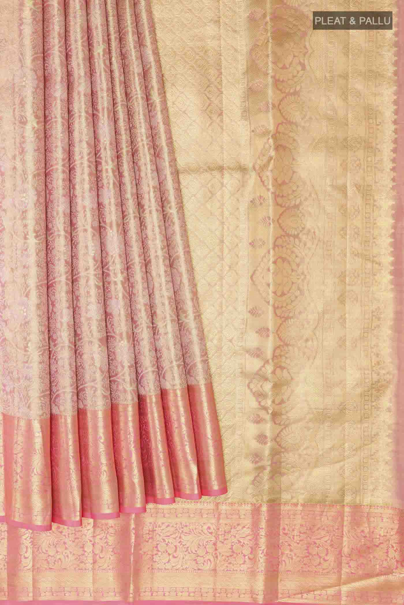 pleats pallu