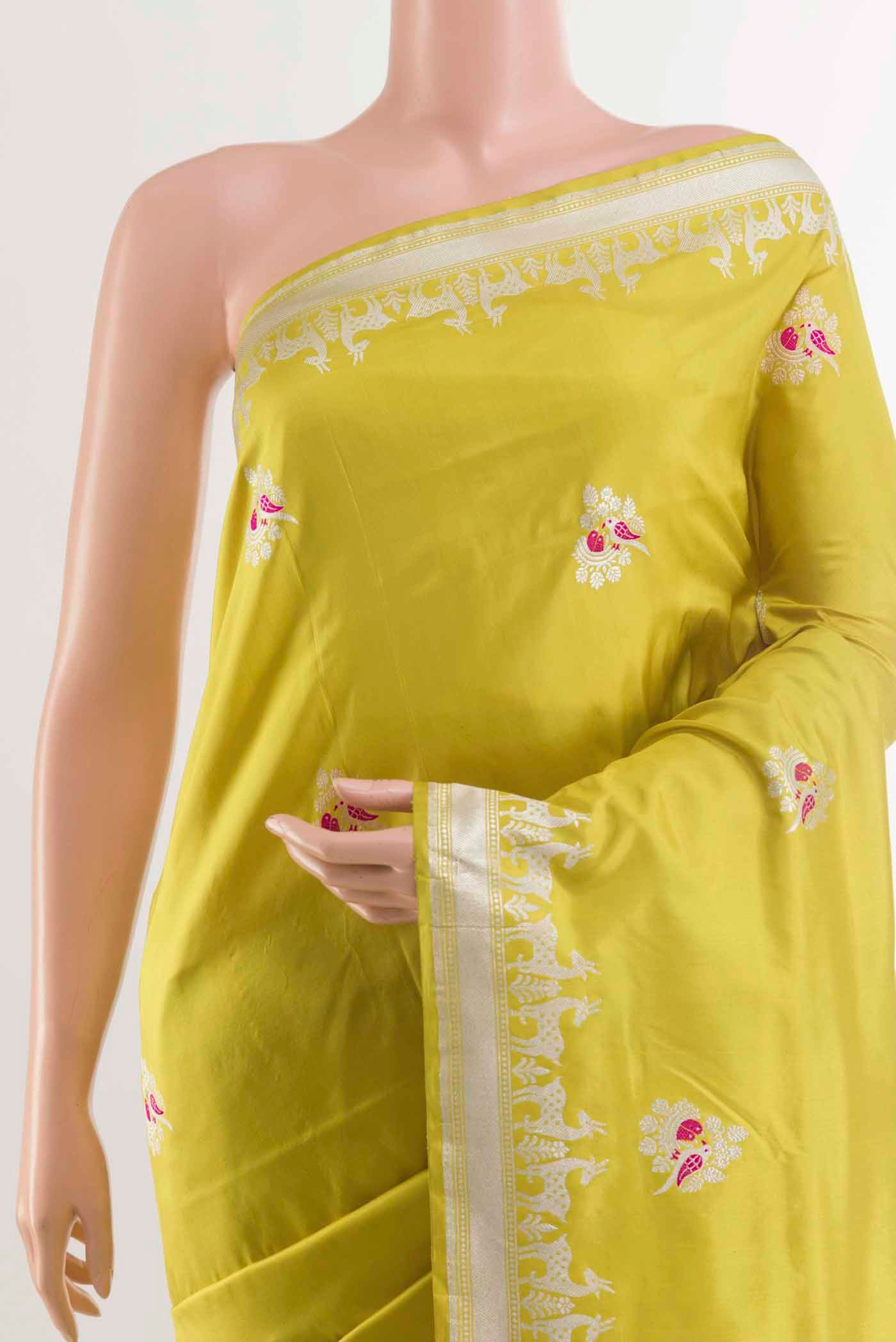 Border image of Yellow Banarasi Silk Saree with Zari Butta on the body and Zari Border