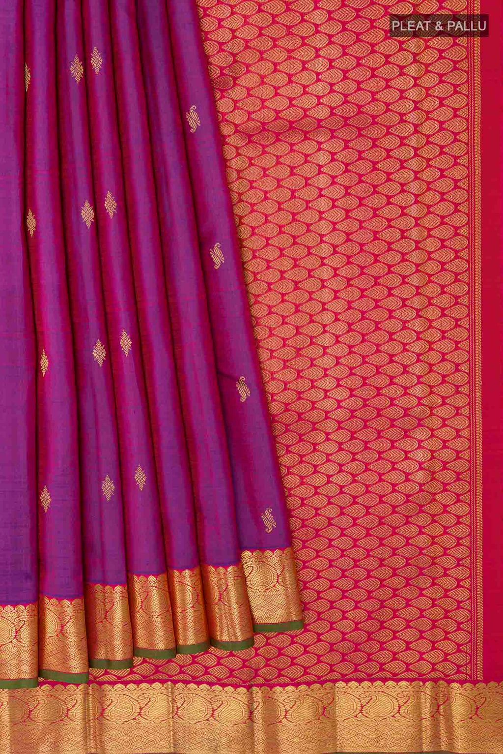 pleats pallu