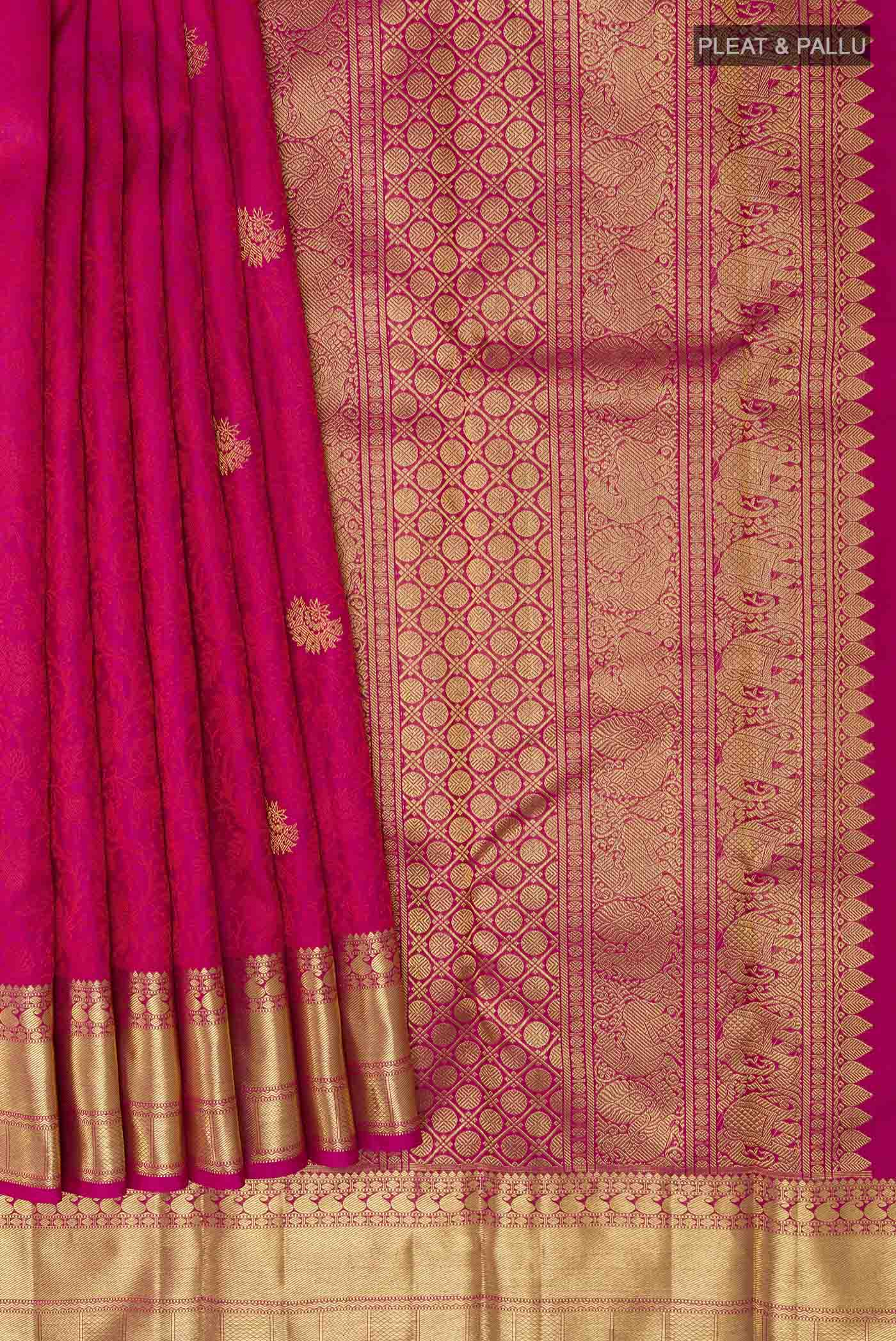 pleats pallu