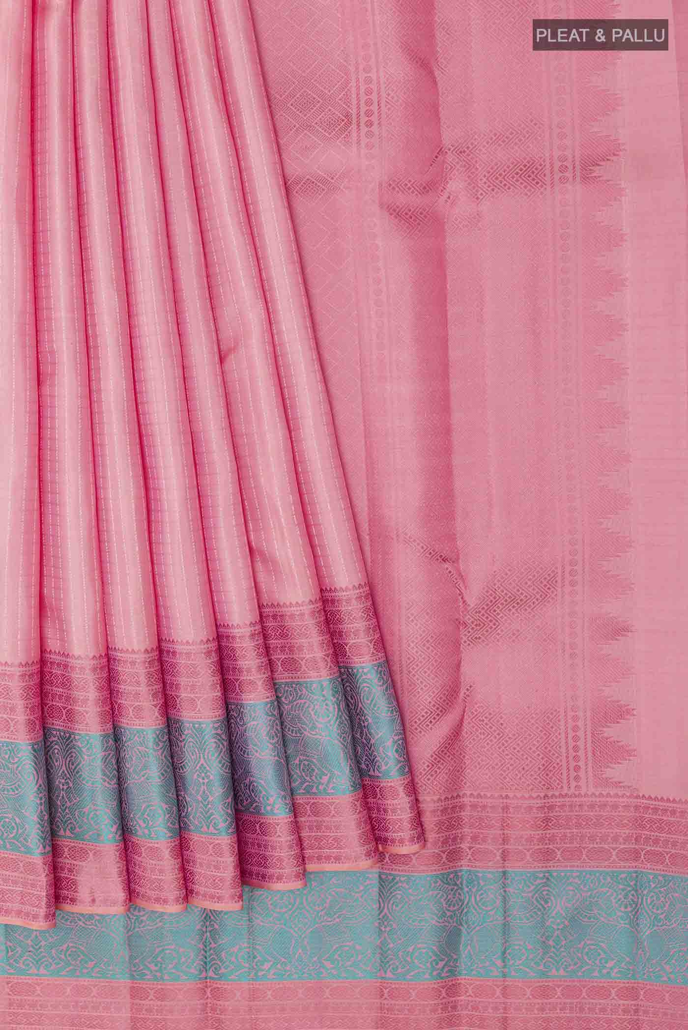 pleats pallu