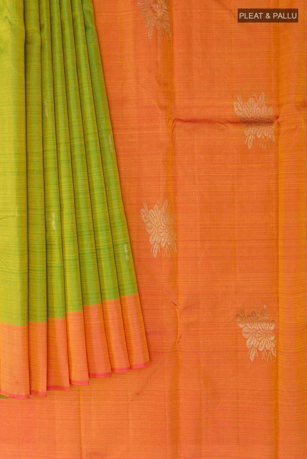 pleats pallu