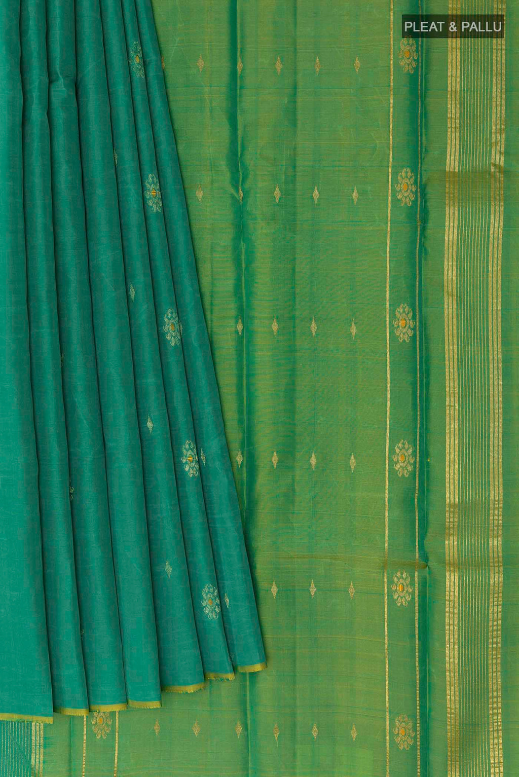 pleats pallu