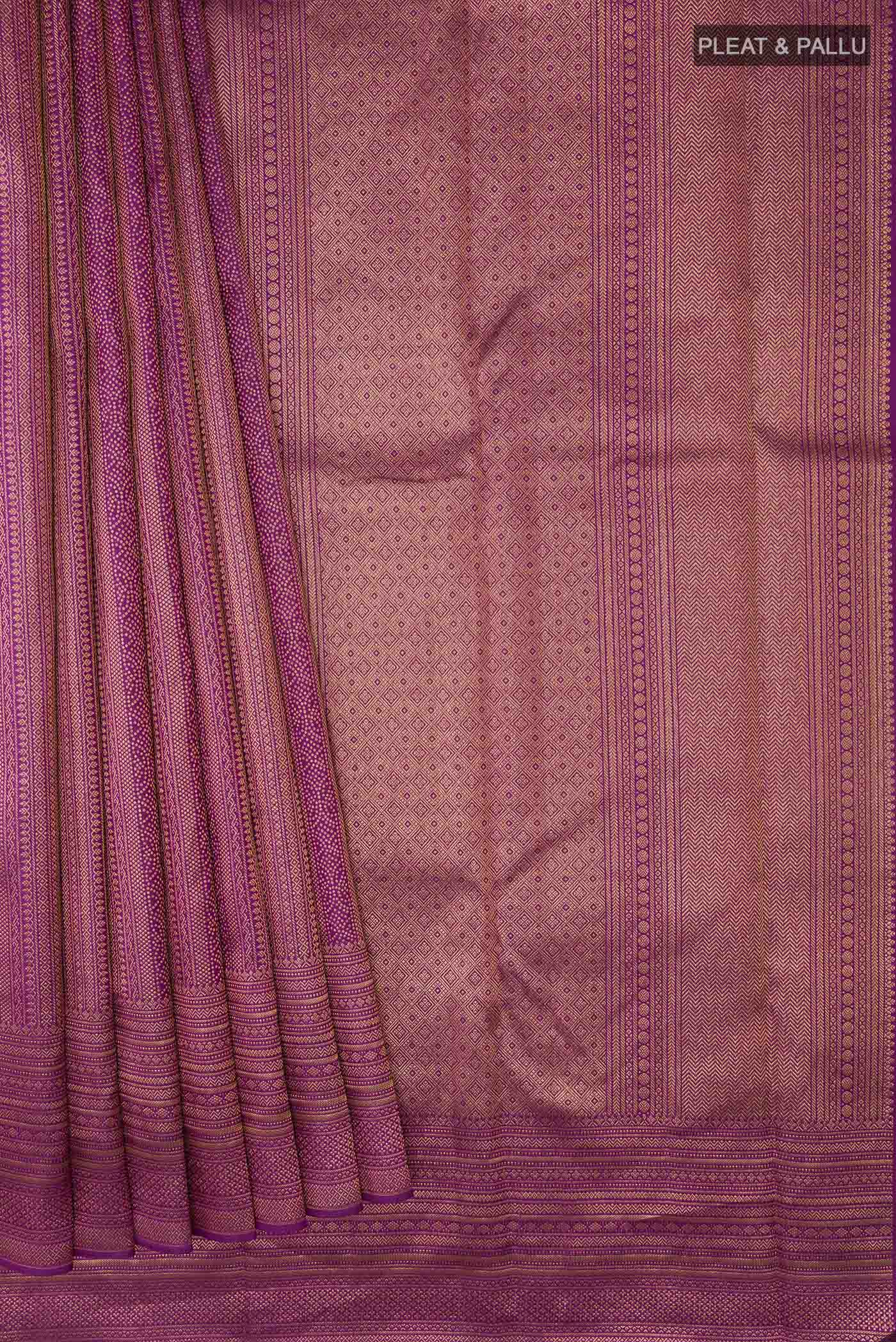 pleats pallu