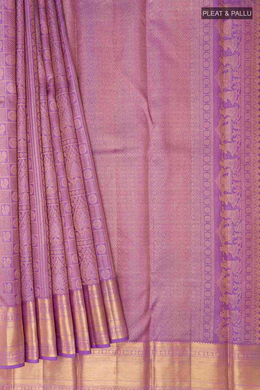 pleats pallu