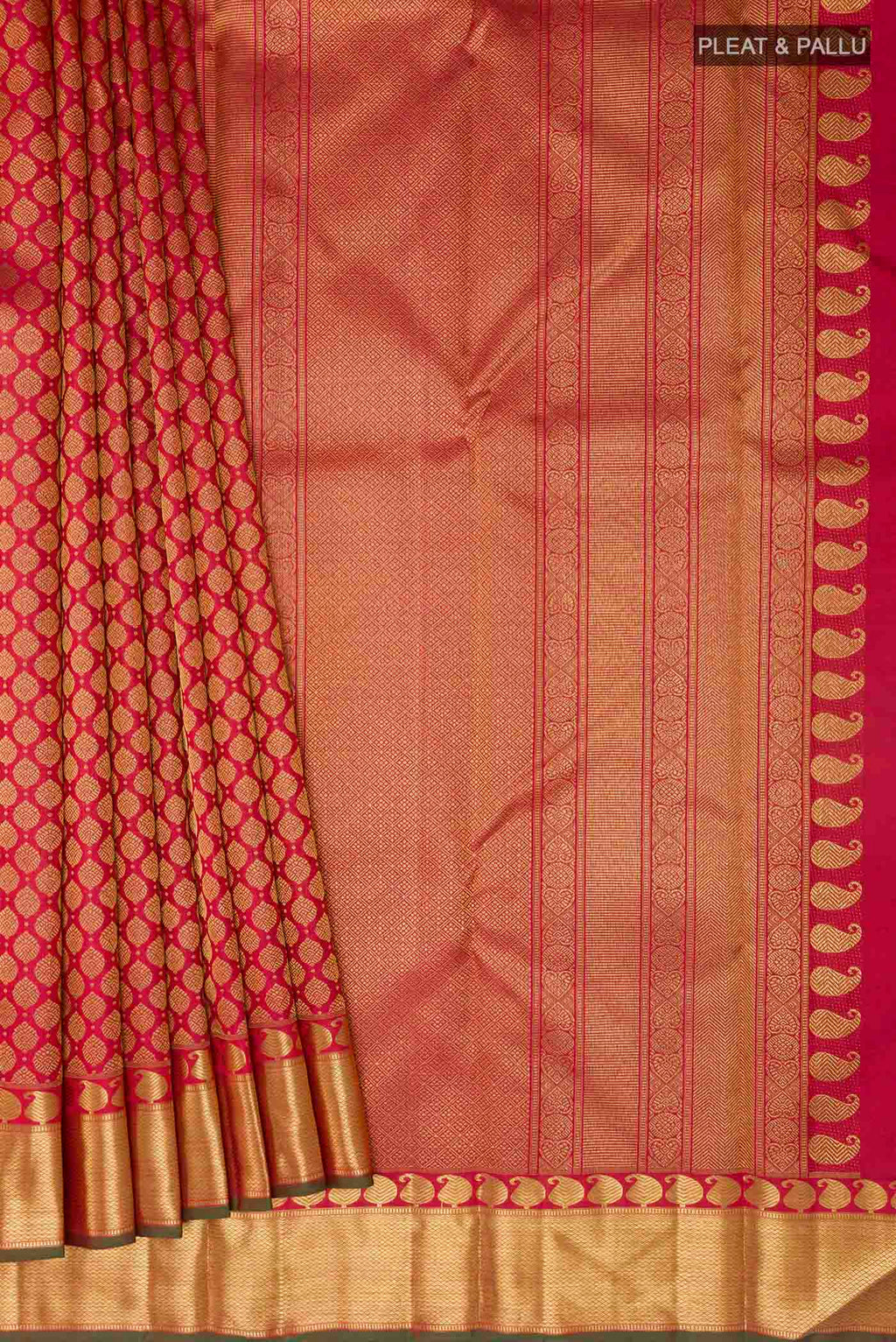 pleats pallu
